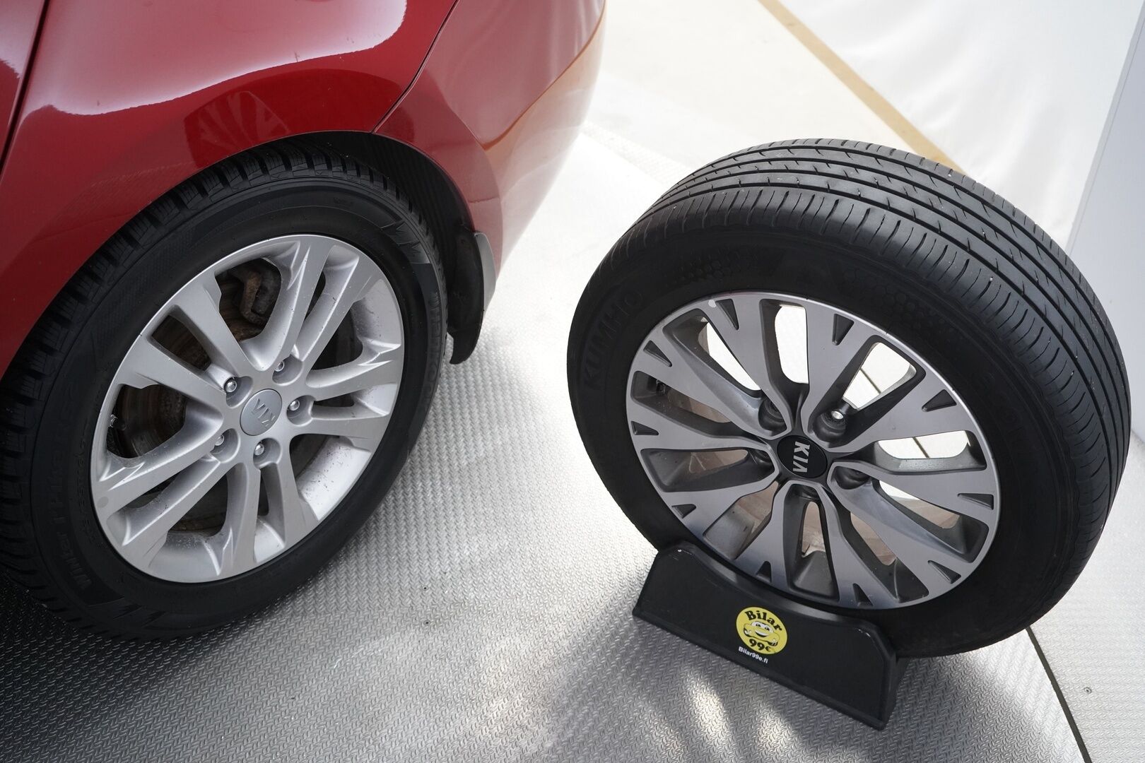 Kia cee'd 2015 1,6 CRDi ISG 136hv EX SW DCT A/T Ecodynamics - Auto matkalla myymälään! - HULLUT JOULUT KORKOTARJOUS 2,49% 