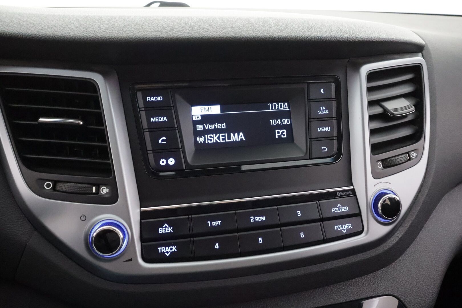 Hyundai Tucson 2016 1,6 6MT ISG Classic Business - * P.Tutka | Vakkari | Bluetooth | Ratinlämmitin | Suomi-auto | Taloudellinen | Kahdet renkaat aluvanteilla * 