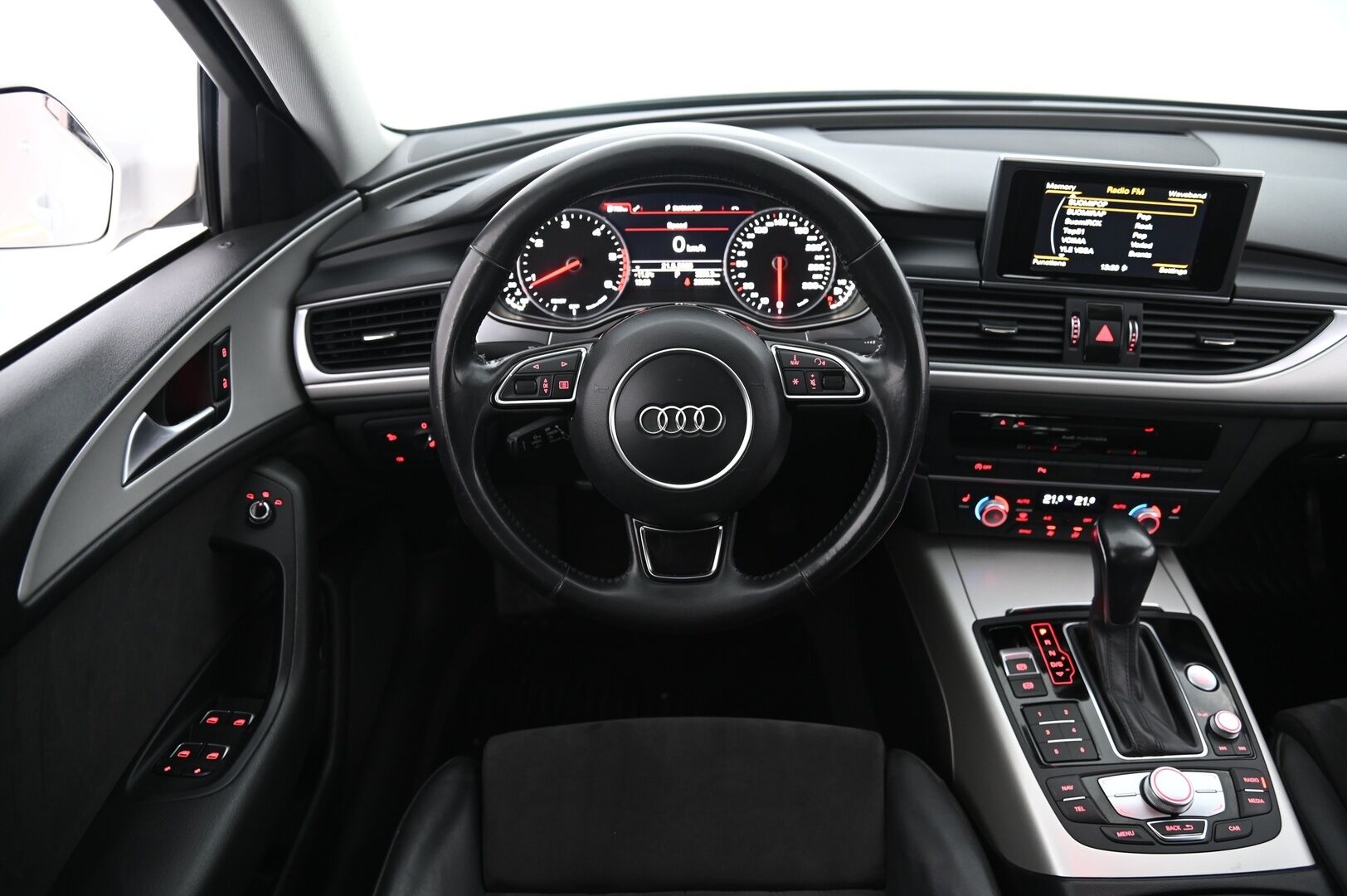 Audi A6 2017 Avant Business Sport 2,0 TDI 110 kW ultra S tronic *Webasto / P.Kamera / Koukku / Sporttipenkit* - *Autossa Nahka-alcantara verhoilu / Tutkat / BT / 2x Alut*
