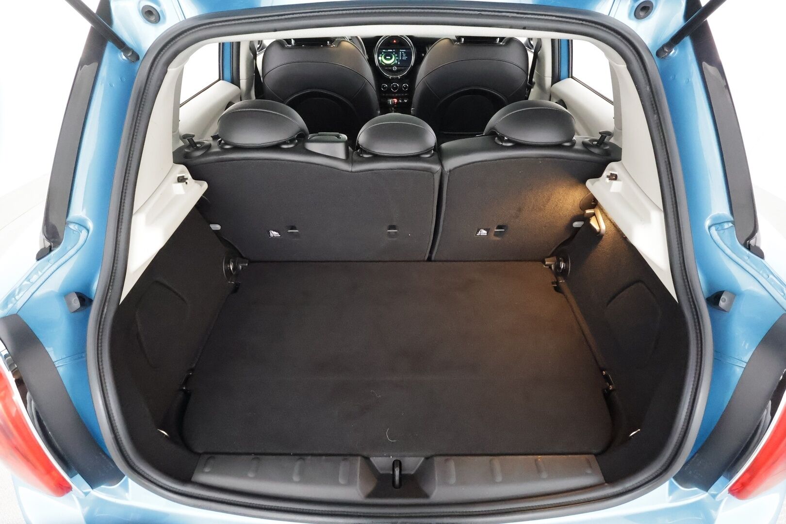 MINI Hatchback 2016 5-ovinen Cooper Business - | Vakkari | Lohko | Adapt Jousitus | P.Tutka | HUD | Panorama | Sporttipenkit | H/K | LED | Suomi-auto | Merkkihuollettu | Kahdet Renkaat |