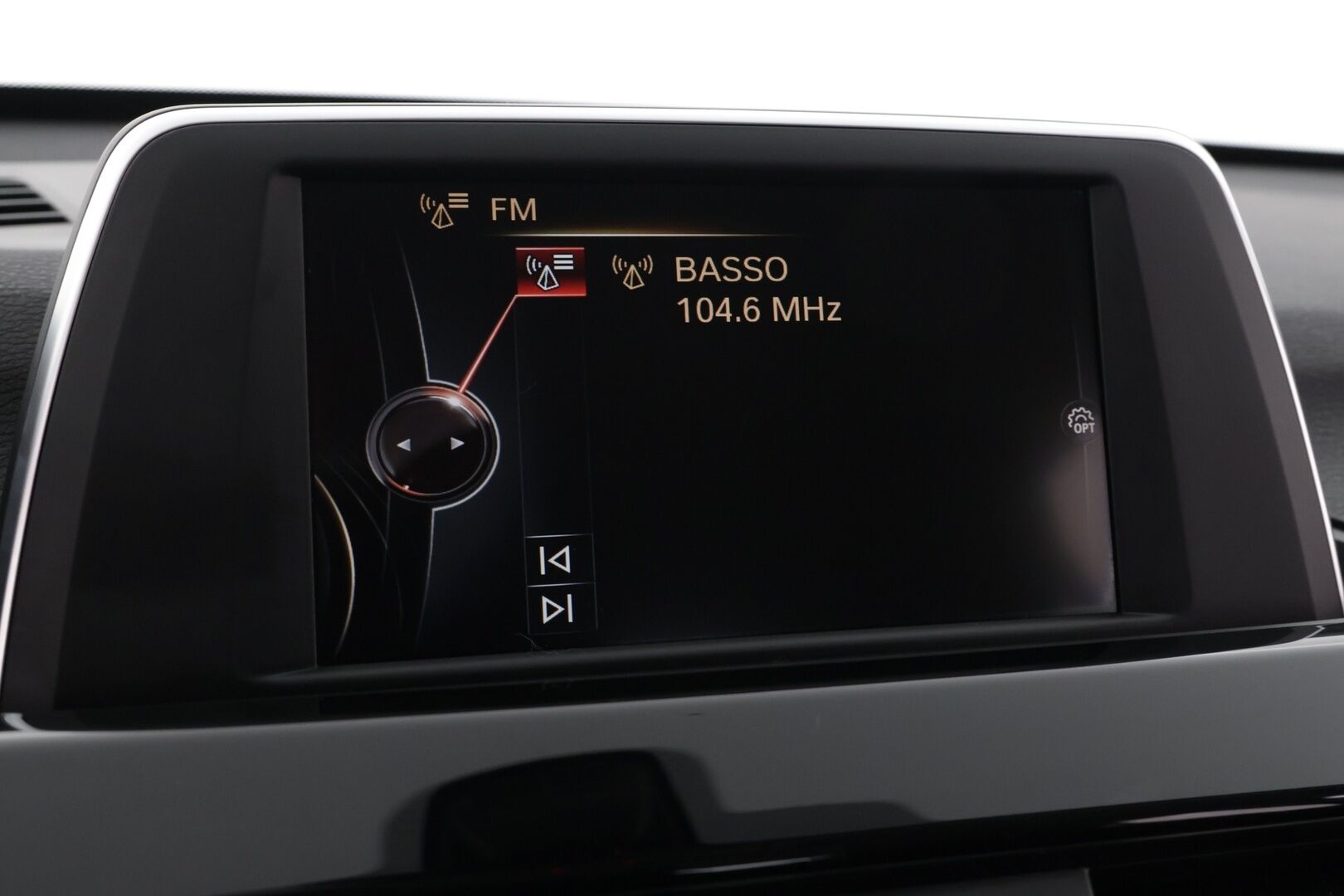 BMW X1 2016 F48 sDrive 18d A Business Sport * Sport istuimet / Vakkari / Sähkökontti / Koukku / Lohko+sisä / Led* - HULLUT AVAJAISHULINAT KORKOTARJOUS 3,29 %