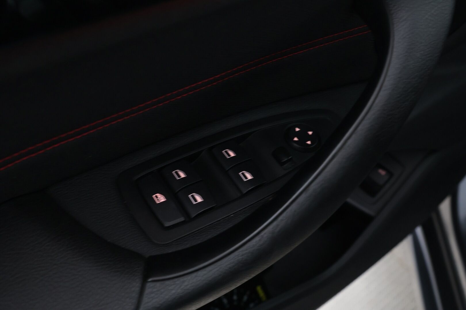 BMW X1 2016 F48 sDrive 18d A Business Sport * Sport istuimet / Vakkari / Sähkökontti / Koukku / Lohko+sisä / Led* - HULLUT AVAJAISHULINAT KORKOTARJOUS 3,29 %