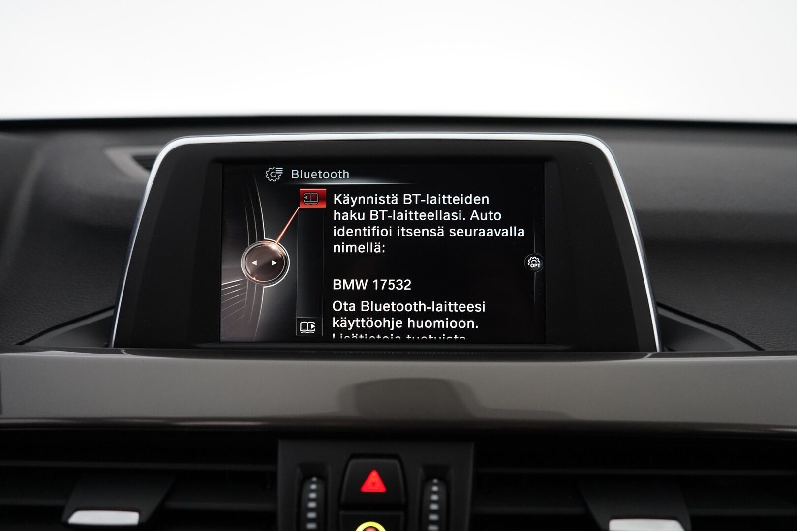 BMW X1 2016 F48 xDrive18d A Business xLine * Vakkari / Tutka / Koukku / Navi / Lohko * * - Suomi-auto / Kahdet renkaat alumiinivanteilla / Neliveto / Myydään juuri huollettuna!