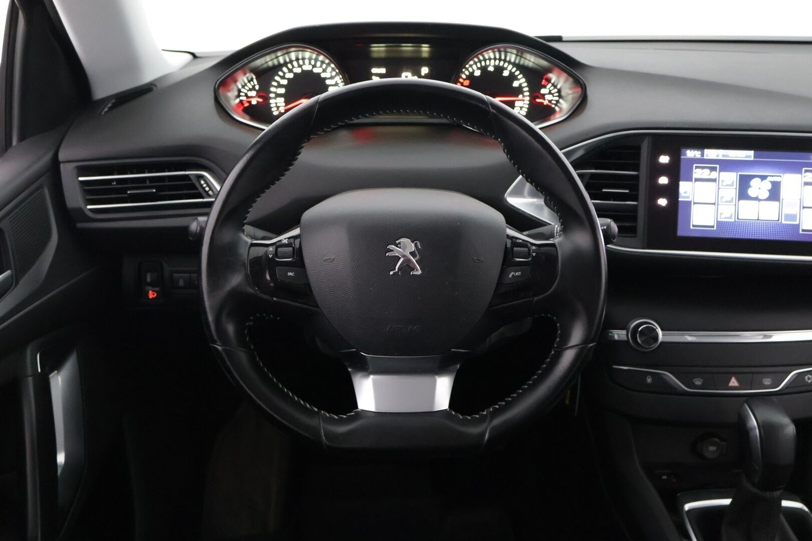 Peugeot 308 2017 SW Active PureTech 130 Automaatti - Vakkari | P.tutkat | Bluetooth | App Connect