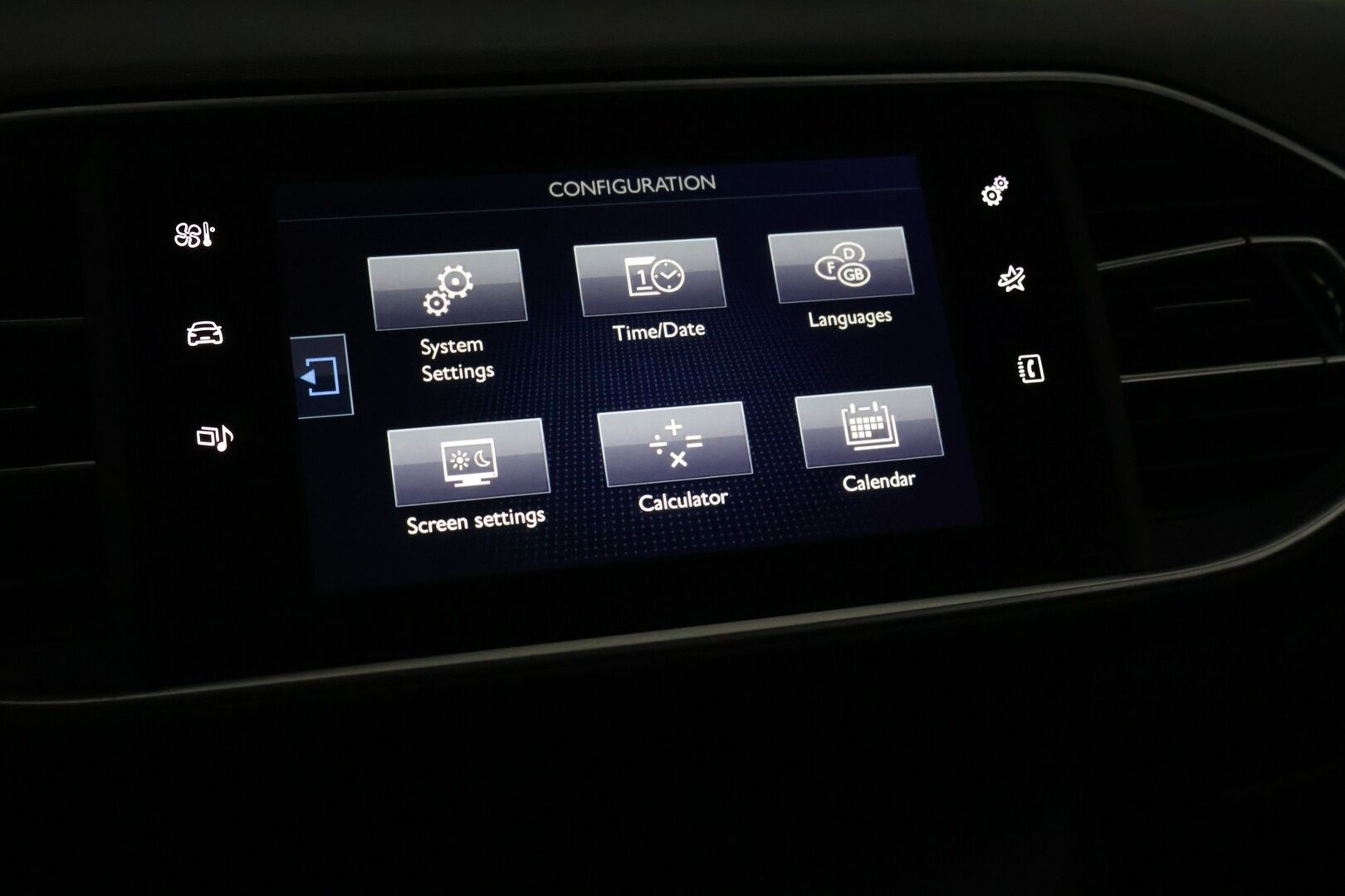 Peugeot 308 2017 SW Active PureTech 130 Automaatti - Vakkari | P.tutkat | Bluetooth | App Connect