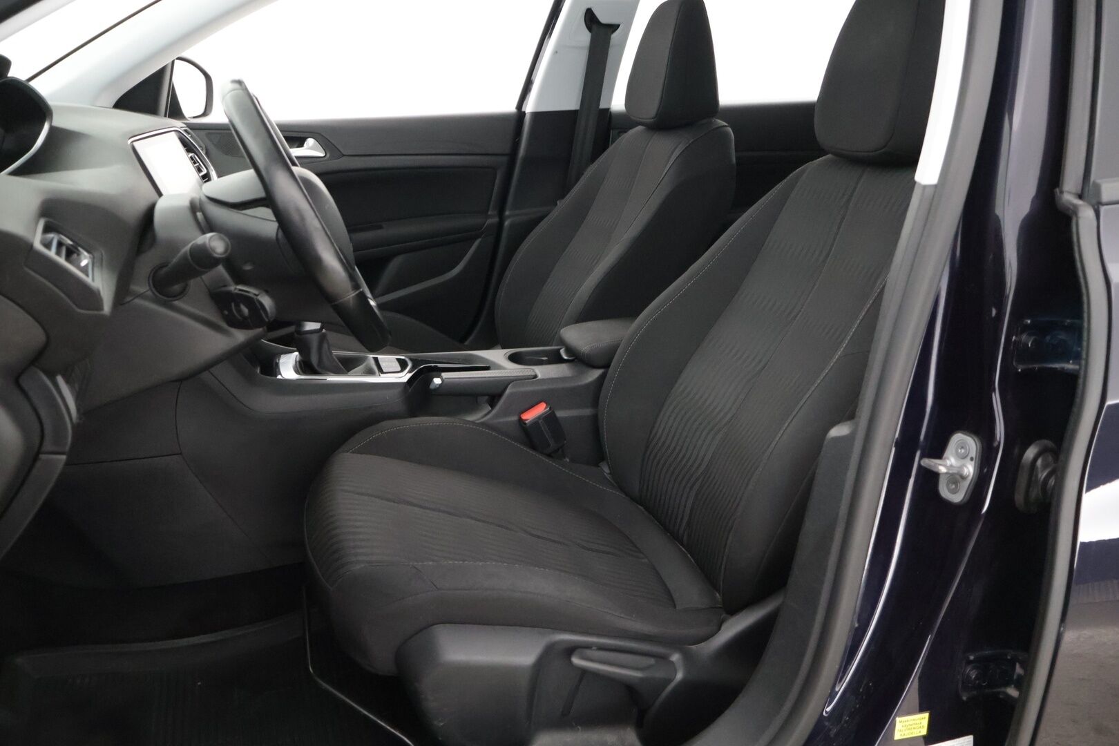Peugeot 308 2017 SW Active PureTech 130 Automaatti - Vakkari | P.tutkat | Bluetooth | App Connect