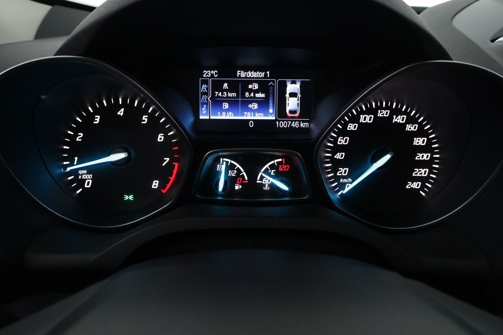 Ford Kuga 2016 1,5 EcoBoost 150 hv FWD M6 Titanium 5-ovinen *2-om Suomi-auto / Vakkari / P-tutka*