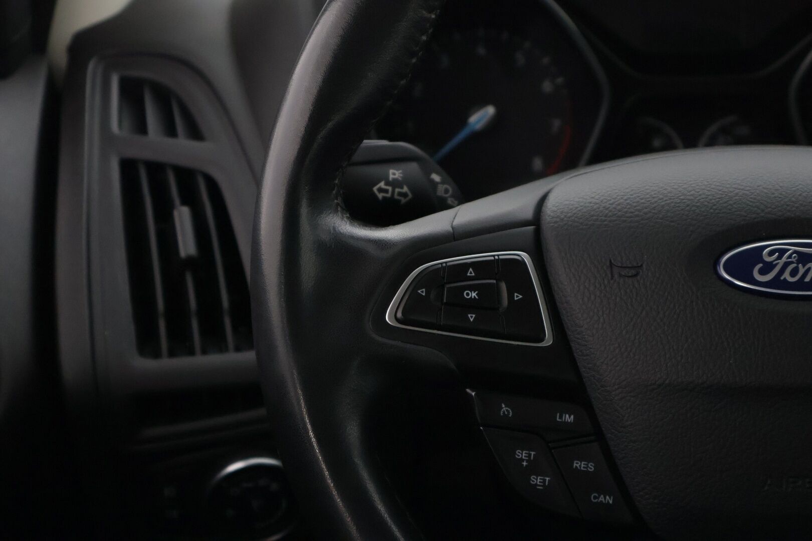 Ford Focus 2016 1,0 EcoBoost 125 hv Start/Stop A6 Trend Wagon * Koukku / Vakionopeudensäädin / Ilmastointi / P-Tutkat * - * Yhdellä omistajalla ollut 2025 asti, siisti yksilö asiallisilla varusteilla *