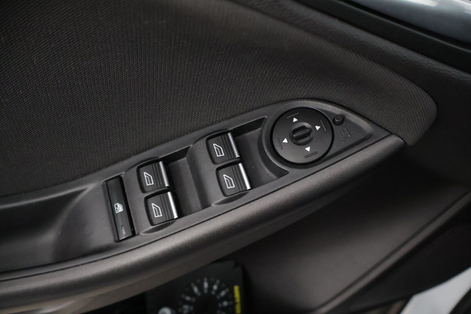 Ford Focus 2016 1,0 EcoBoost 125 hv Start/Stop A6 Trend Wagon * Koukku / Vakionopeudensäädin / Ilmastointi / P-Tutkat * - * Yhdellä omistajalla ollut 2025 asti, siisti yksilö asiallisilla varusteilla *