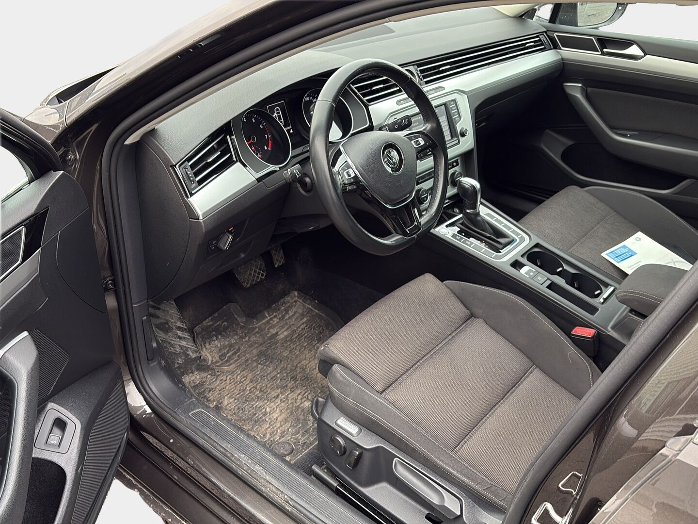 Volkswagen Passat 2017 Sedan Comfortline 1,4 TSI 92 kW (125 hv) DSG * Adapt.vakkari / Lohko&Sisäp. / Parkkitutkat / LED / Navi * - Ergocomfort / Sähköluukku / Juuri saapunut Tampereelle!