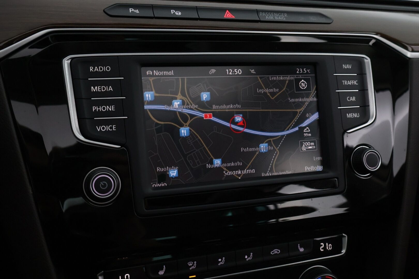 Volkswagen Passat 2017 Variant Highline 1,4 TSI 110 kW (150 hv) ACT DSG-automaatti - Suomiauto / Adapt.Vakkari / Digimittari / Nahka-Alcantara / Panorama / Navi / Vetokoukku / Lämmitettävä tuulilasi / Huippuvarusteet / Jakopää tehty!