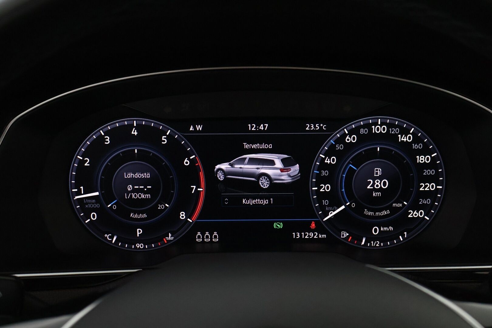 Volkswagen Passat 2017 Variant Highline 1,4 TSI 110 kW (150 hv) ACT DSG-automaatti - Suomiauto / Adapt.Vakkari / Digimittari / Nahka-Alcantara / Panorama / Navi / Vetokoukku / Lämmitettävä tuulilasi / Huippuvarusteet / Jakopää tehty!