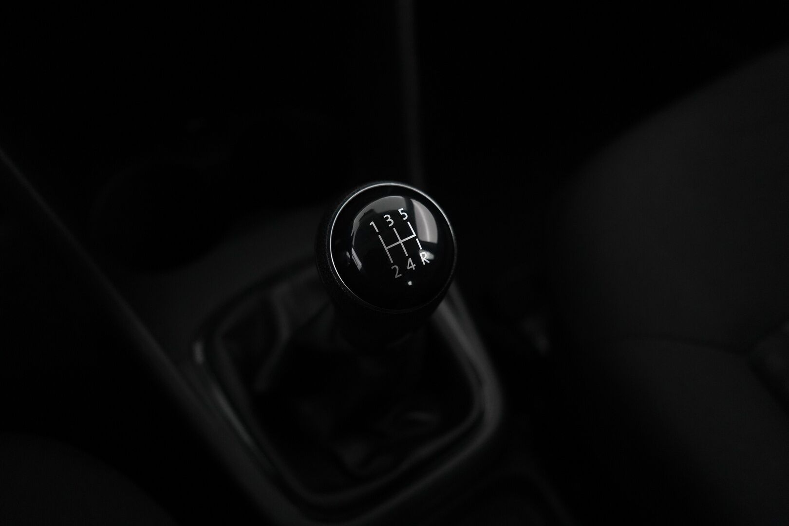 Volkswagen Polo 2016 Trendline 1,0 55 kW (75 hv) - Suomi-Auto / Kahdet renkaat - HULLUT JOULUT KORKOTARJOUS 2,49% 