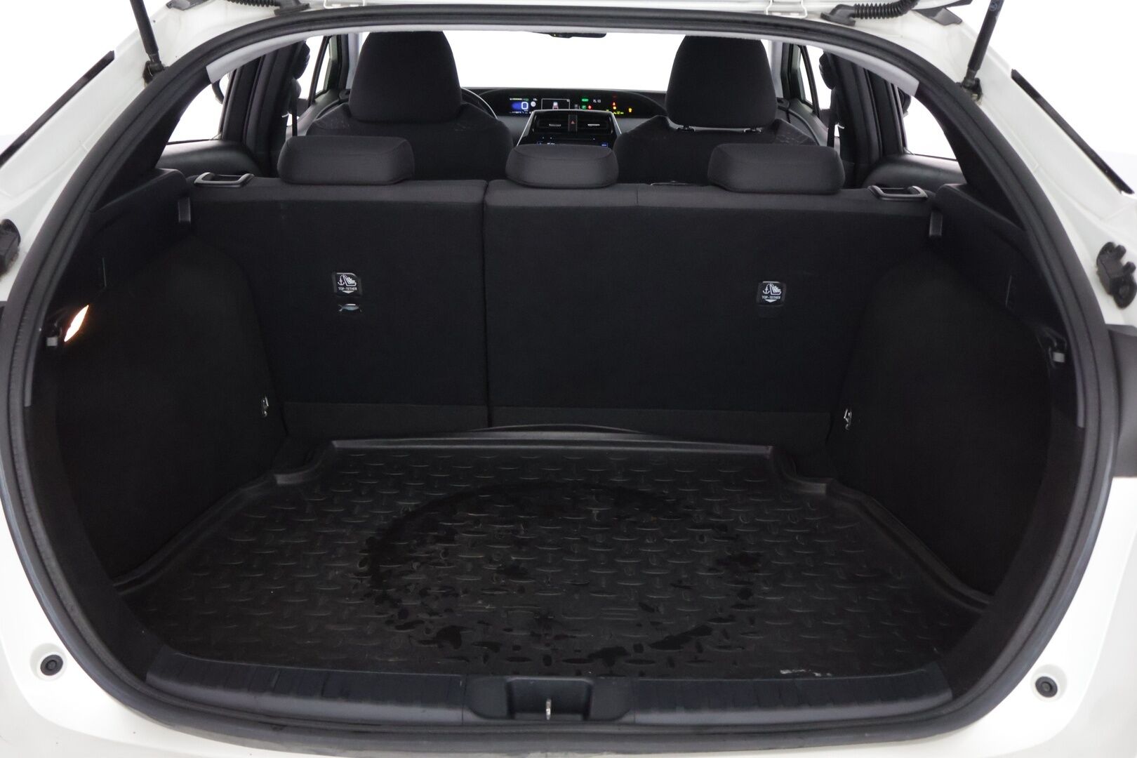 Toyota Prius 2016 Active+ / Suomi-auto / ACC / HUD / Koukku / Navi / P.kamera - Lane Assist / Blis / JBL / Langaton puhelimen lataus*