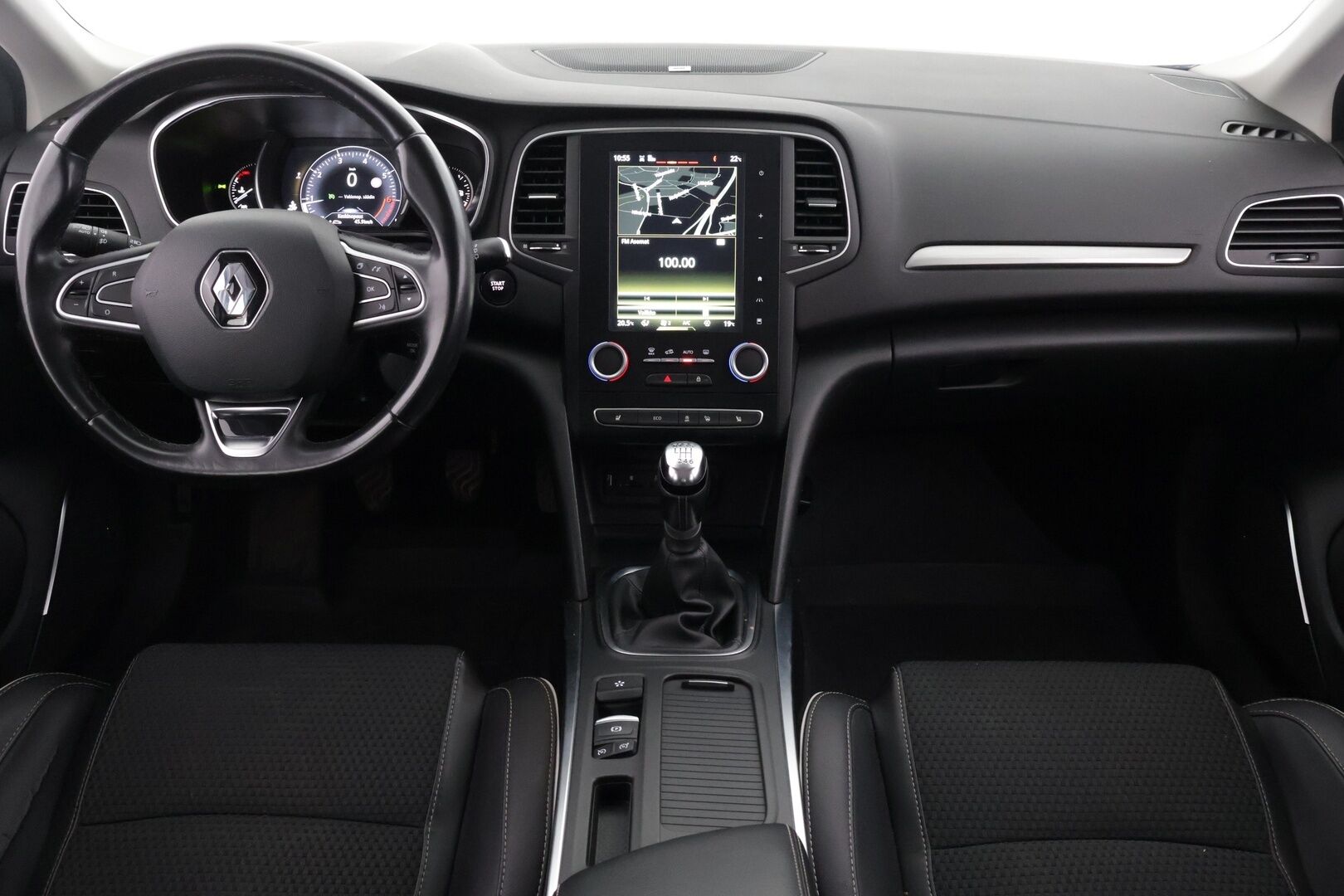 Renault Megane 2016 Hatchback Energy TCe 130 Bose *Vakkari / Led-ajovalot / Koukku / Navi / P-kamera / BLIS / BOSE / Kaistavahti* - Huippuvarusteilla oleva Megane! / Juuri katsastettu & huollettu!