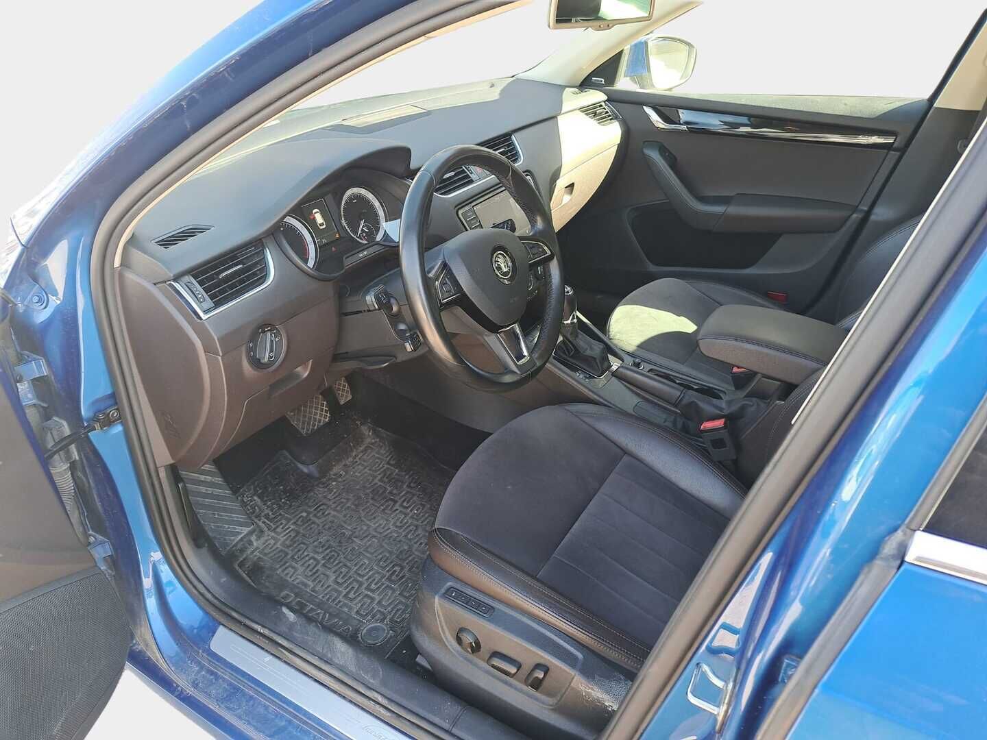 Skoda Octavia 2016 Combi 1,8 TSI L&K DSG Autom. - * Juuri tullut * - HULLUT AVAJAISHULINAT KORKOTARJOUS 3,29 %