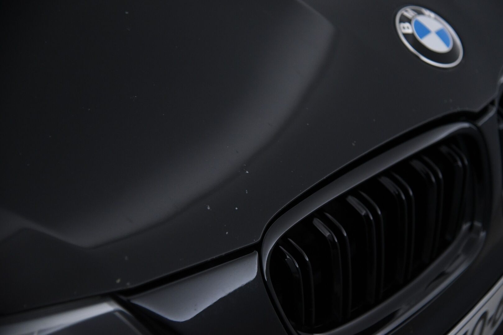 BMW 330 2009 330d A E91 Touring / YritysOutlet - Myydään vain yrityksille - Adapt.vakkari / Panorama / Adapt.valot / Webasto / Hifi / Prof.navi 