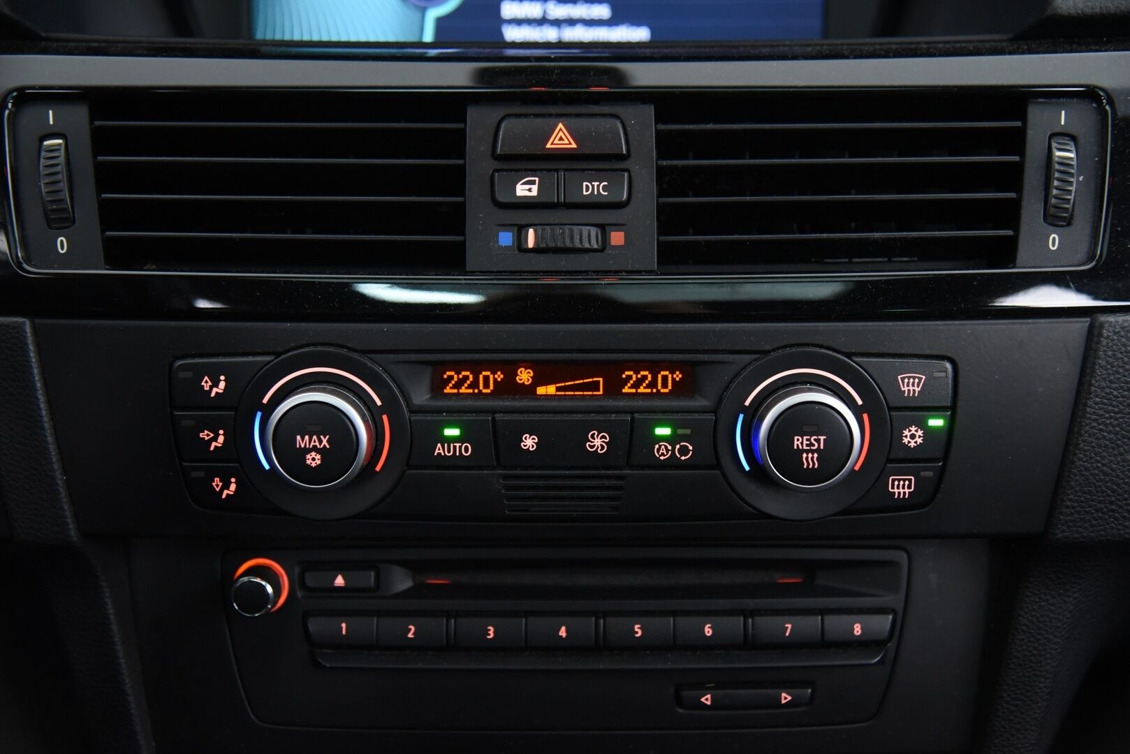 BMW 330 2009 330d A E91 Touring / YritysOutlet - Myydään vain yrityksille - Adapt.vakkari / Panorama / Adapt.valot / Webasto / Hifi / Prof.navi 