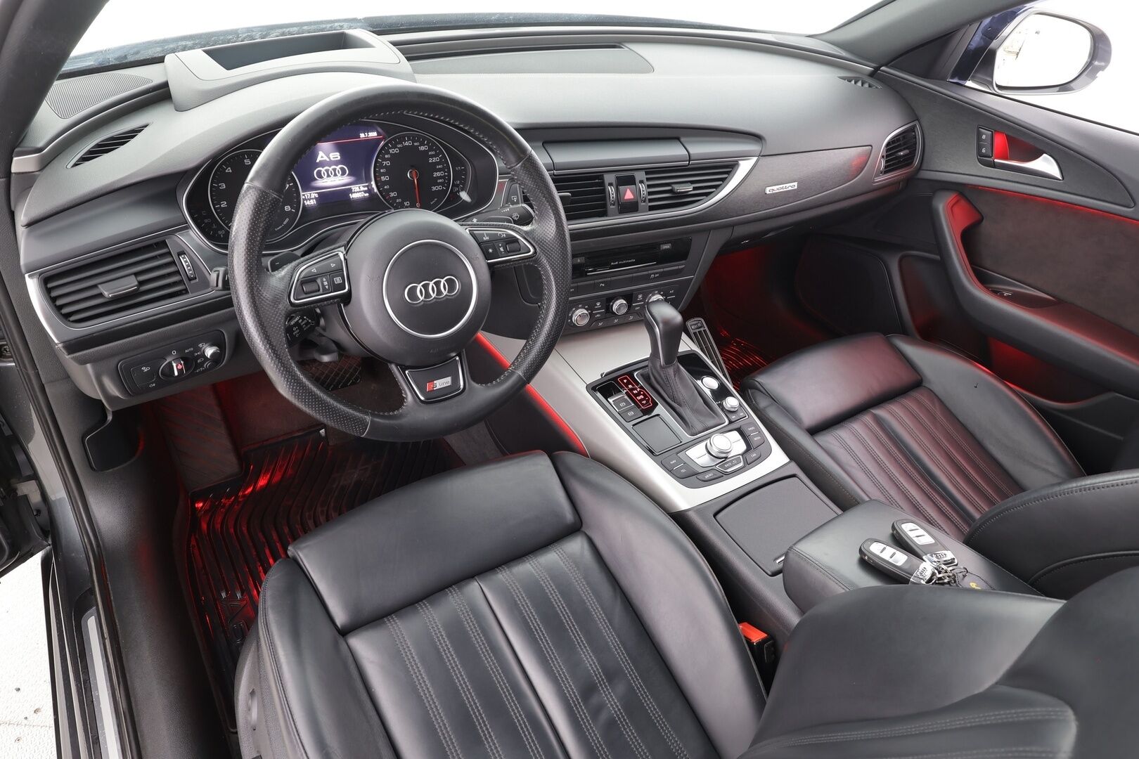 Audi A6 2016 Sedan Business 2,0 TFSI 185 kW quattro S tronic - | ACC | HUD | Facelift | LED | Sporttinahat sähköllä | Muistipenkki | Kattoluukku | Active Lane Assist | Side Assist  | BT | Audi Sound System | 