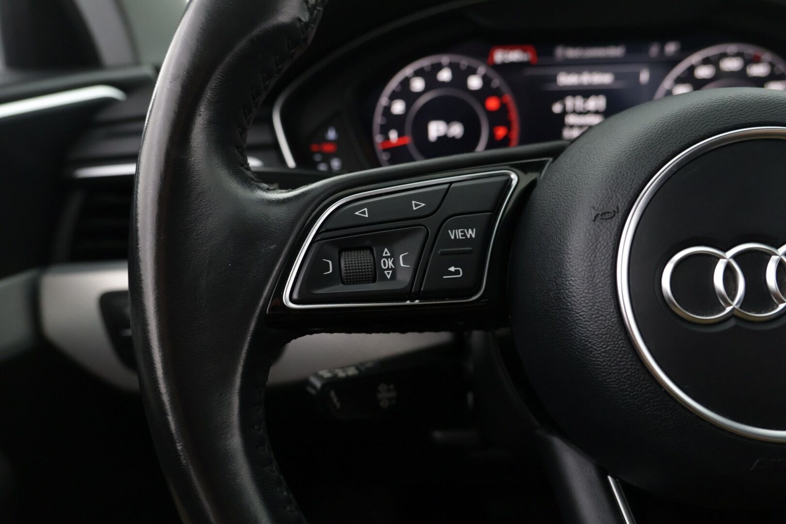 Audi A4 2017 Sedan Business Sport 2,0 TFSI 140 kW S tronic - | DIGIMITTARISTO! | BLIS! | KEYLESS! | LOHKO! |