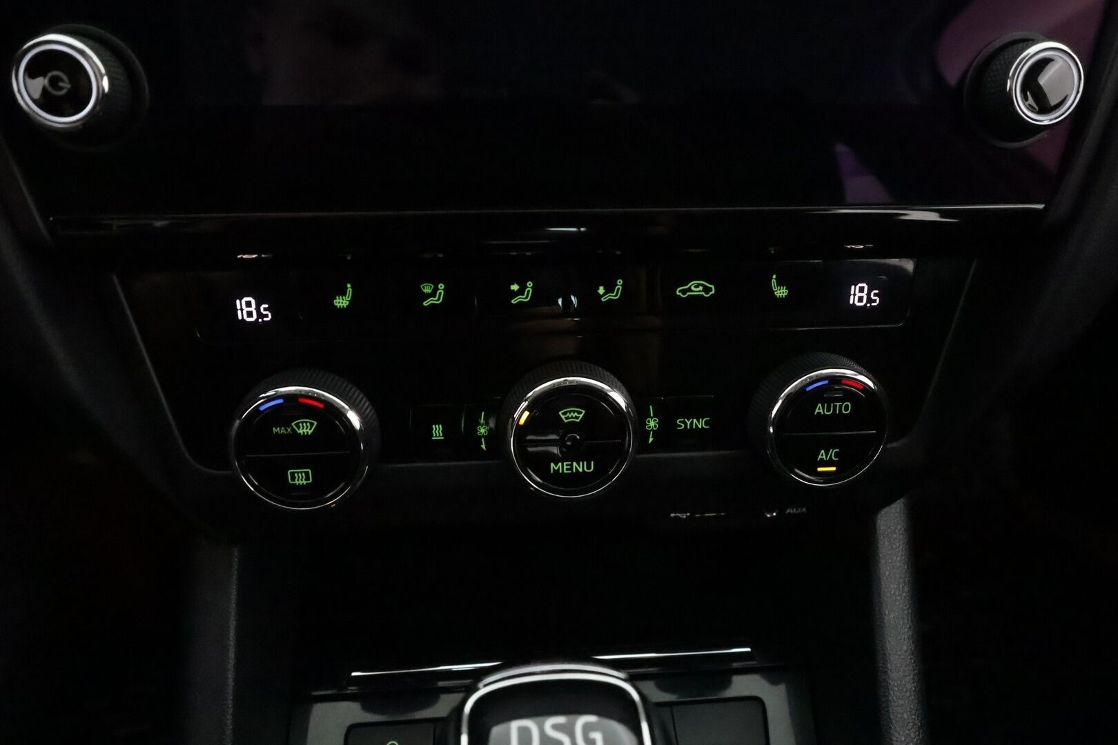 Skoda Octavia 2017 Combi 1,4 TSI Style DSG **Facelift / Webasto / Vakkari / Keyless / Apple&Android / P.kamera / Sähköluukku**