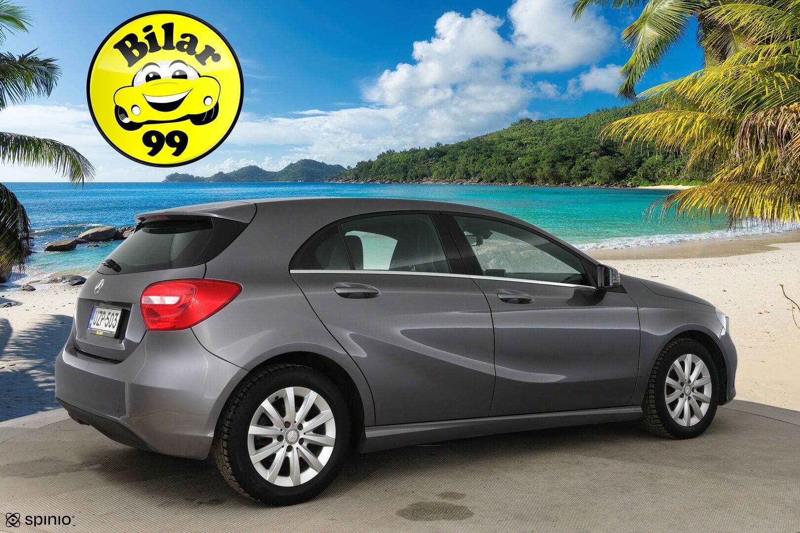 Mercedes-Benz A 2013 180 BE / Metalliväri / Puolinahkasisusta / Bluetooth / Lohkolämmitin