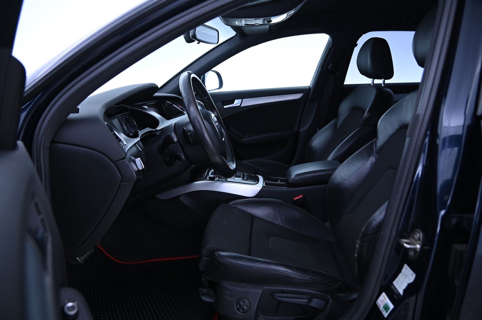 Audi A4 2009 Avant 3,0 V6 TDI DPF quattro - Myydään huutokaupat.com