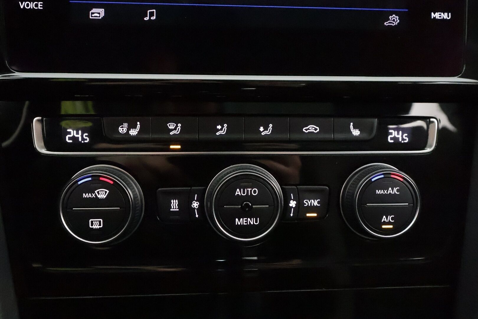 Volkswagen Golf 2018 Variant Highline 1,4 TSI 110 kW (150 hv) DSG-automaatti * Webasto / ACC / Hieronta / Vetokoukku / Panoraama / Peruutuskamera - Suomiauto / Facelift / Supervarusteet!