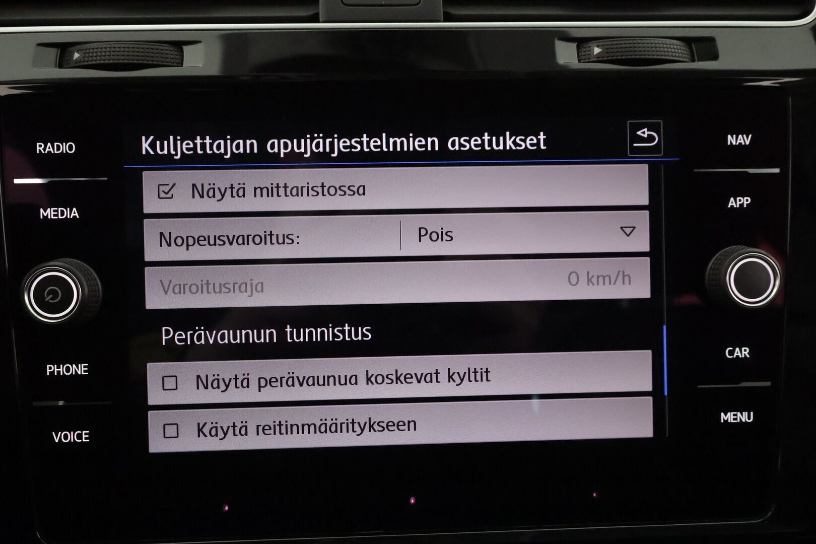 Volkswagen Golf 2018 Variant Highline 1,4 TSI 110 kW (150 hv) DSG-automaatti * Webasto / ACC / Hieronta / Vetokoukku / Panoraama / Peruutuskamera - Suomiauto / Facelift / Supervarusteet!