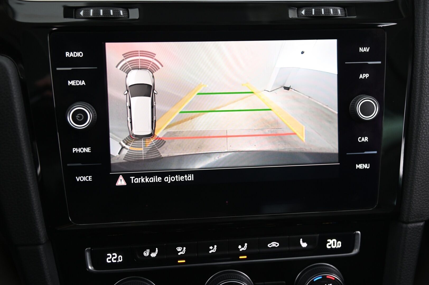 Volkswagen Golf 2017 Variant Highline 1,4 TSI 110 kW (150 hv) DSG-automaatti * Digimittaristo / Acc / Hieronta / Koukku / Webasto * - Suomi-auto / Keyless / Nahka-alcantara / P-kamera / Panorama - Osta nyt, maksa vasta ensi vuonna