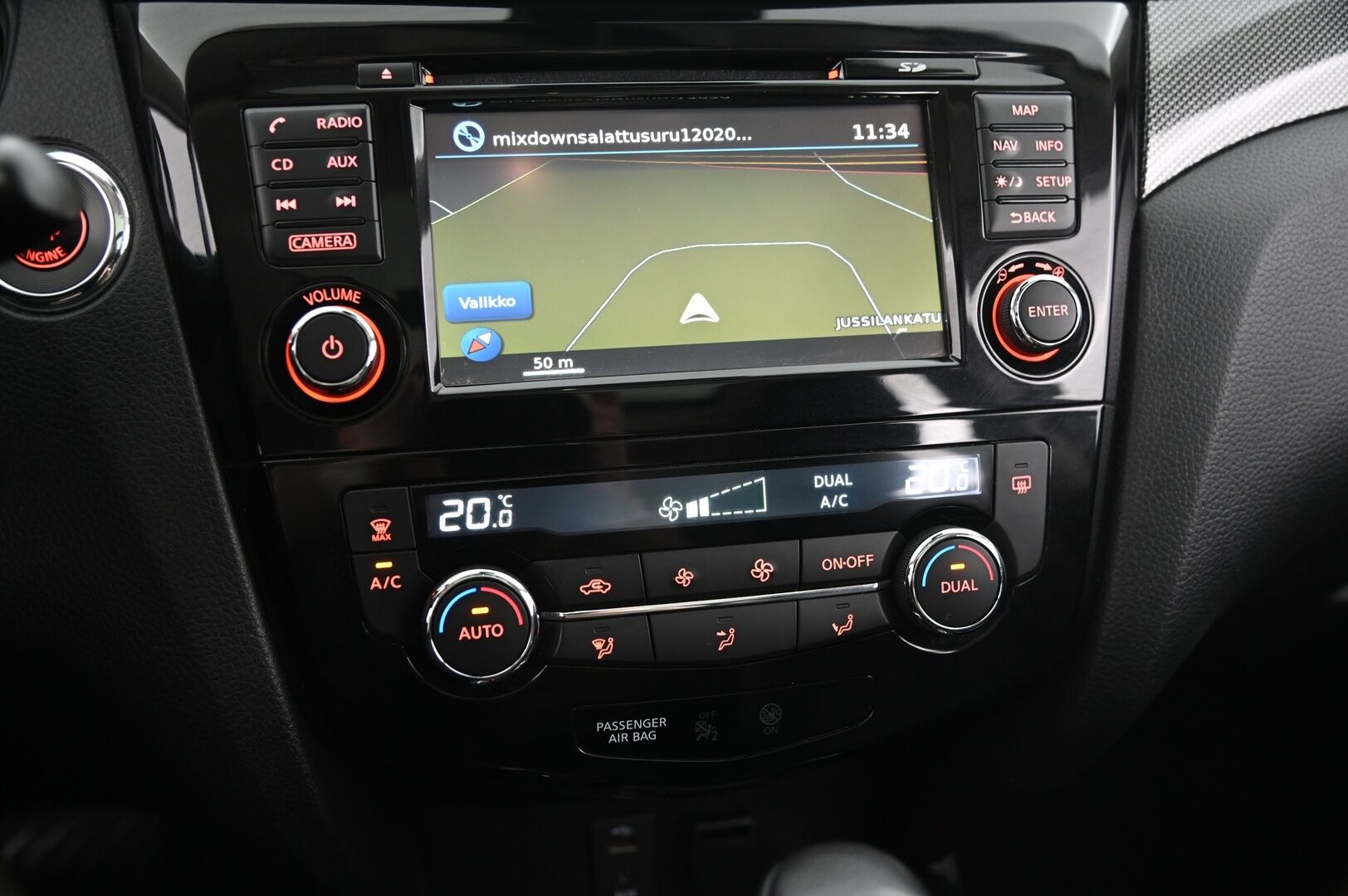 Nissan X-Trail 2017 dCi 130 Tekna 2WD Xtronic Moonroof - *Panoraama / Keyless / Navi / Lohko / Koukku*