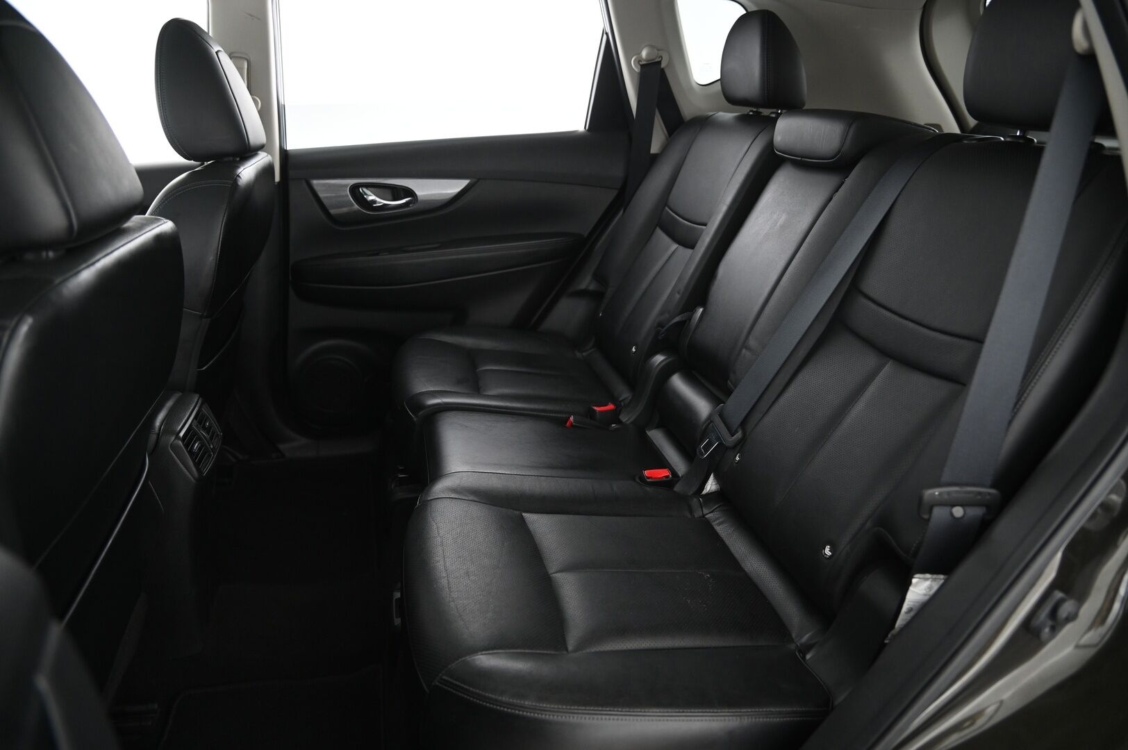 Nissan X-Trail 2017 dCi 130 Tekna 2WD Xtronic Moonroof - *Panoraama / Keyless / Navi / Lohko / Koukku*