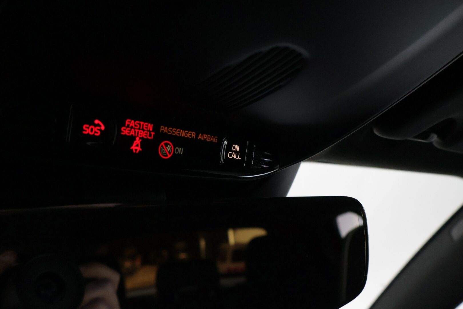 Seat Ateca 2017 1,6 TDI 115 Reference *Vakkari / Lohkolämmitin / Tutkat takana* - Juuri huollettu!