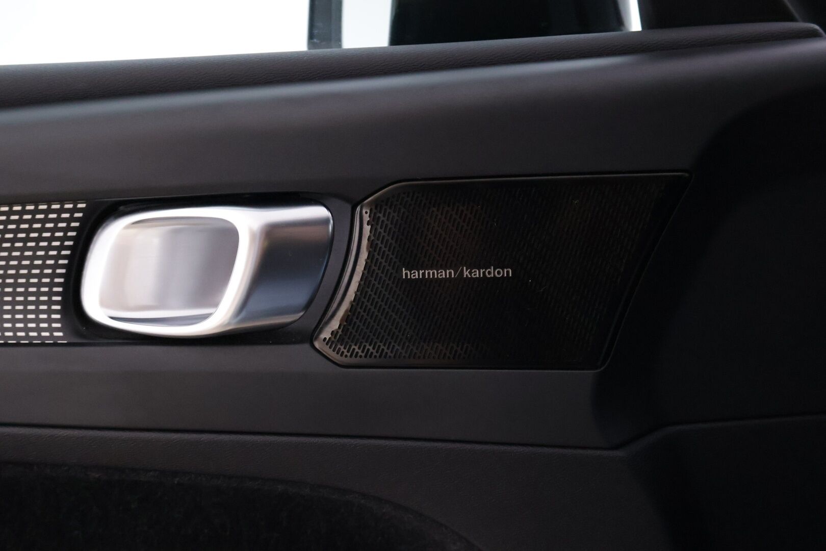 Seat Ateca 2017 1,6 TDI 115 Reference *Vakkari / Lohkolämmitin / Tutkat takana* - Juuri huollettu!