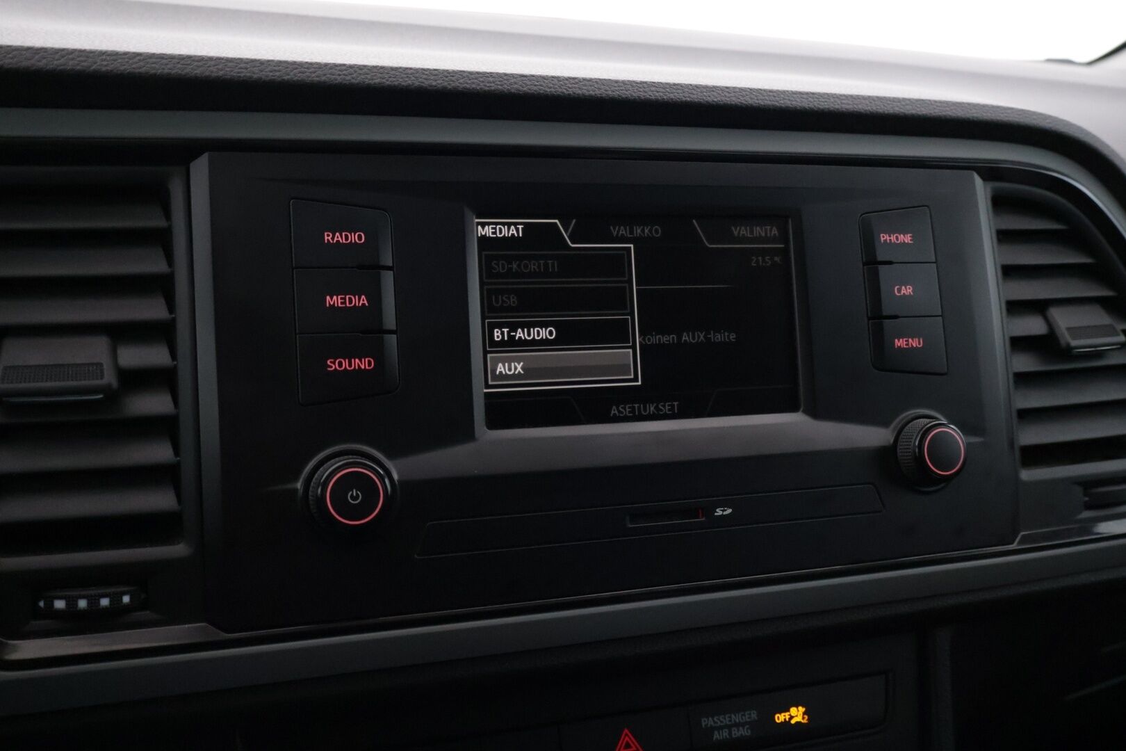 Seat Ateca 2017 1,6 TDI 115 Reference *Vakkari / Lohkolämmitin / Tutkat takana* - Juuri huollettu!