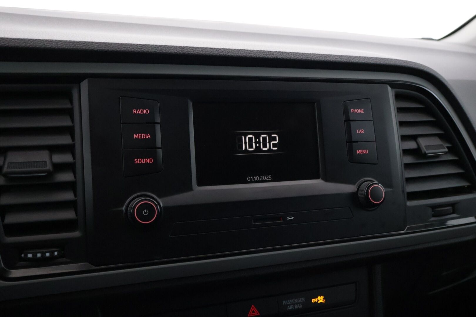 Seat Ateca 2017 1,6 TDI 115 Reference *Vakkari / Lohkolämmitin / Tutkat takana* - Juuri huollettu!