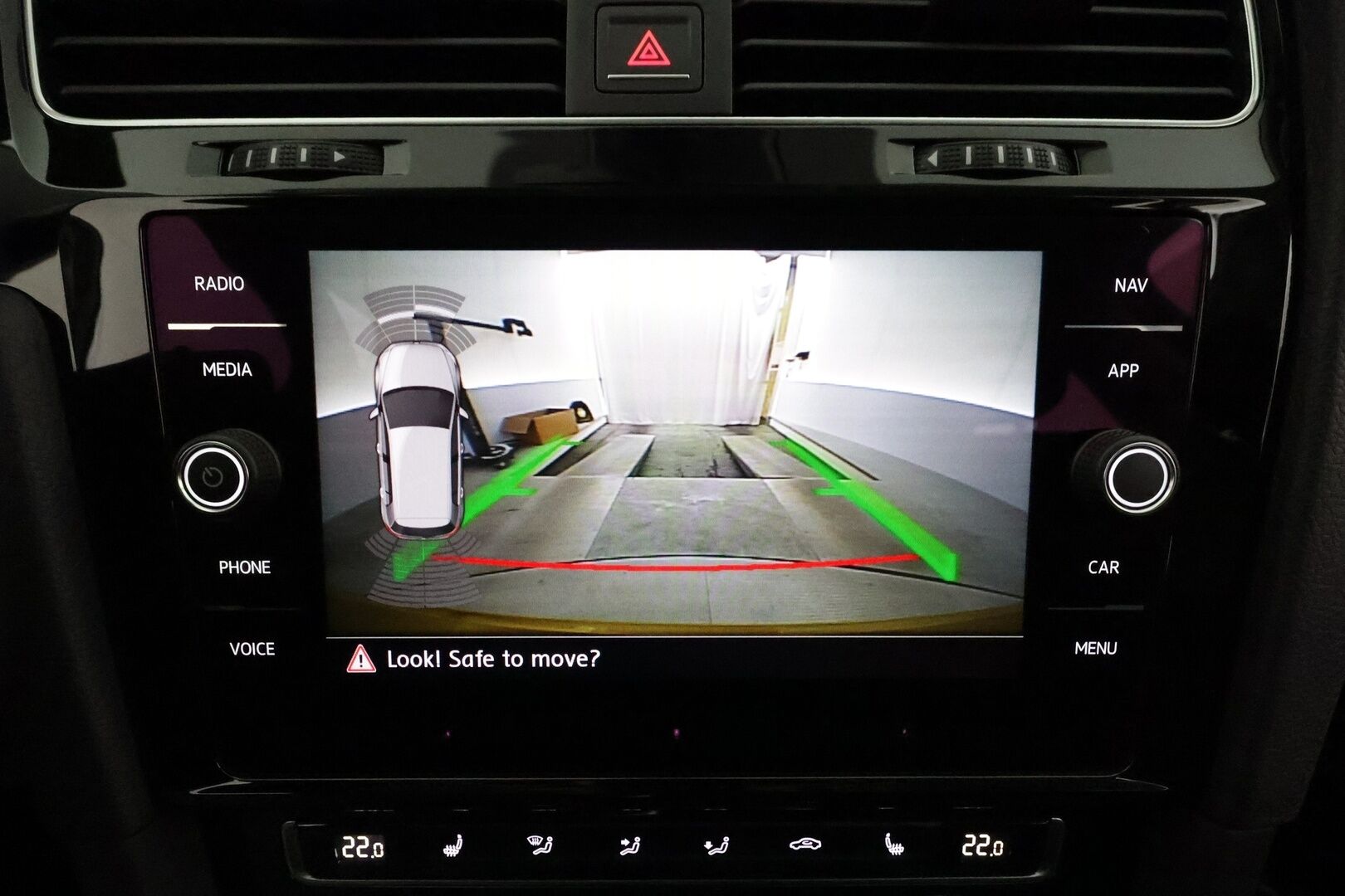 Volkswagen Golf 2017 Highline 1,4 TSI 92kW **ACC / Webasto / LED / Navi / P.kamera / KeylessGo / Digimittaristo** - Suomi-auto / Kahdet renkaat aluvanteilla