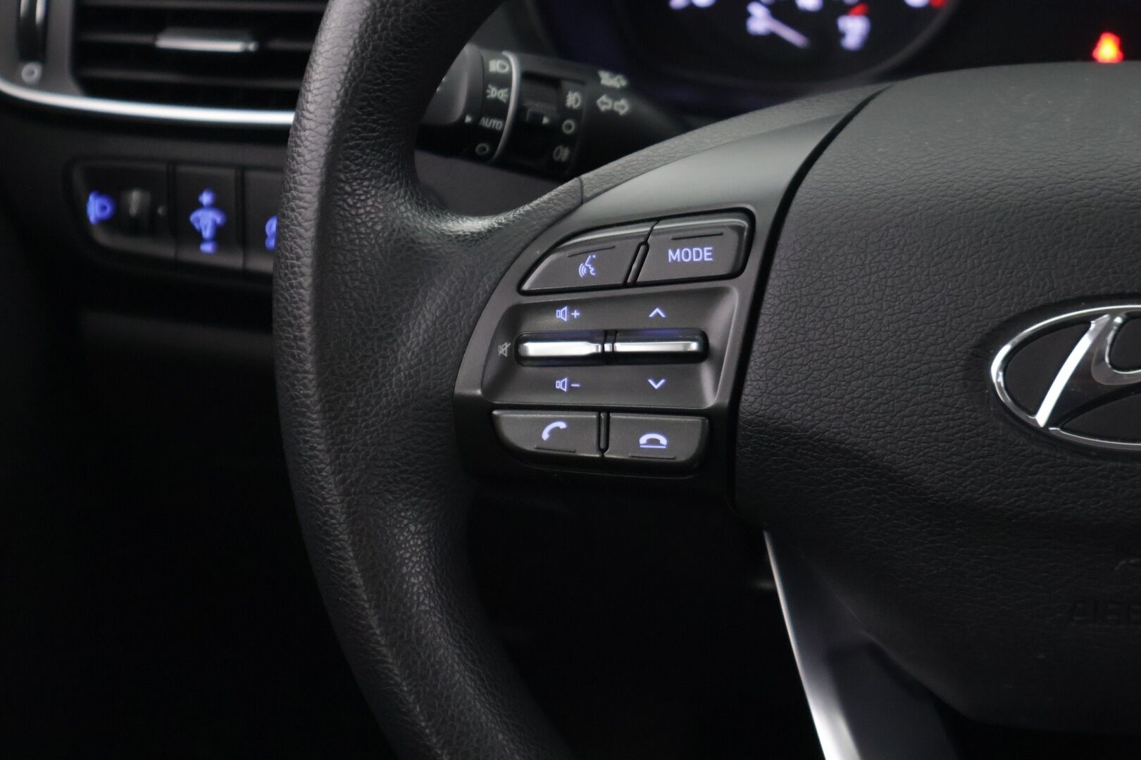 Hyundai i30 Wagon 2021 1,5 DPi 110 hv Fresh *1 omisteinen / Suomi-auto / Vakionopeudensäädin / Peruutuskamera* - *2x Renkaat ja Vanteet / Merkkihuollettu / Viim. huolto 11/25!*