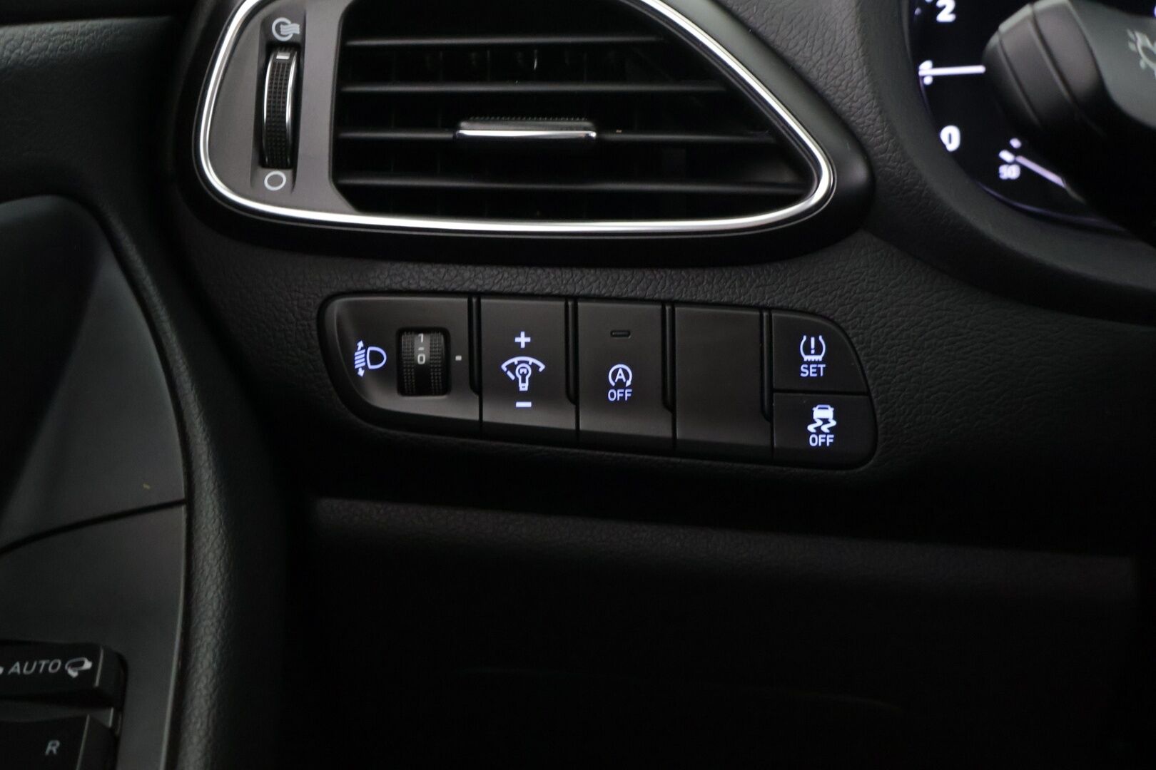 Hyundai i30 Wagon 2021 1,5 DPi 110 hv Fresh *1 omisteinen / Suomi-auto / Vakionopeudensäädin / Peruutuskamera* - *2x Renkaat ja Vanteet / Merkkihuollettu / Viim. huolto 11/25!*