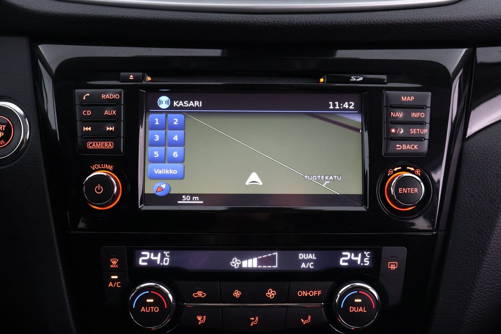 Nissan Qashqai 2017 DIG-T 115 N-Connecta 2WD Xtronic - Suomi-auto | 360-kamera | Lohkolämmitin | Vakkari | Lämmitettävä tuulilasi