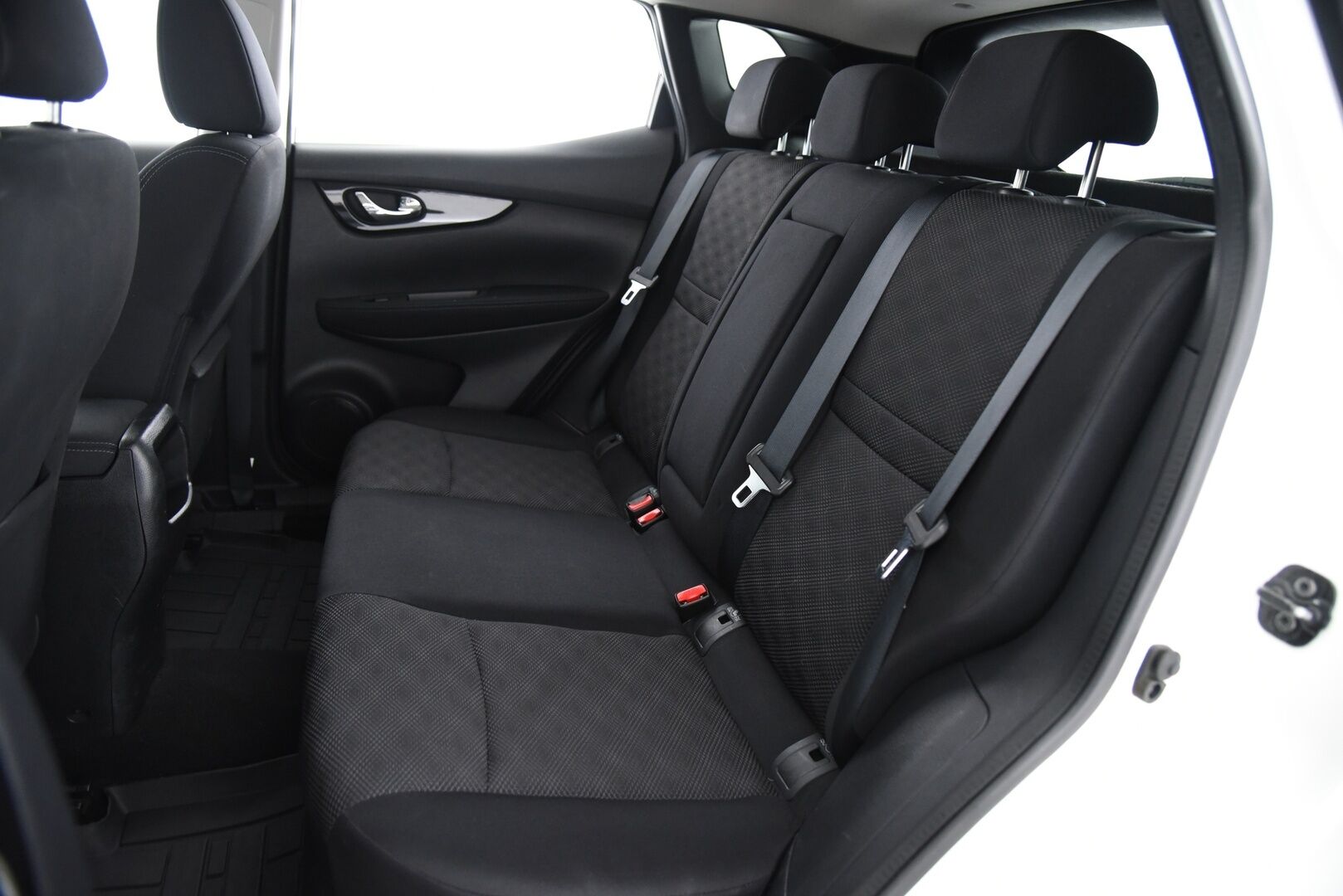 Nissan Qashqai 2017 DIG-T 115 N-Connecta 2WD Xtronic / 360-kamera / Lohkolämmitin / Suomi-auto / Vakkari - Suomi-auto / Lämmitettävä tuulilasi