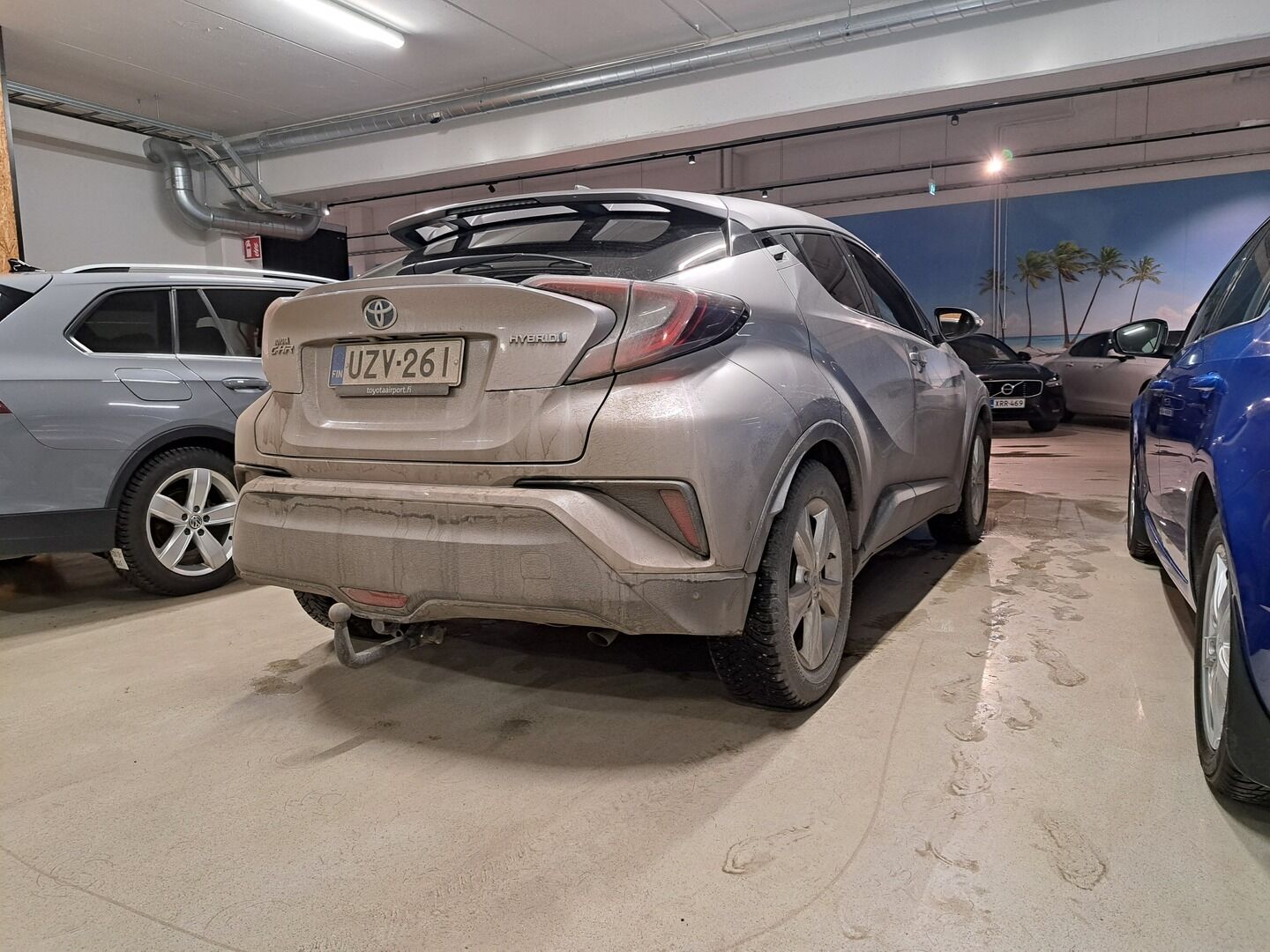 Toyota C-HR 2017 1,8 Hybrid Premium *ACC / Koukku / L. Tuulilasi / Ratinlämmitin / Lohko / JBL / P. Kamera* - Juuri huollettu / Siisti kuntoinen yksilö! - Osta nyt, maksa vasta ensi vuonna