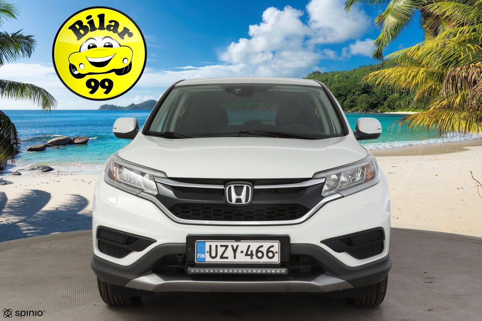 Honda CR-V 2017 2,0 Comfort Plus AT * Suomiauto / P-Kamera / Vetokoukku / Lohkolämmitin+sisäpistoke * - Kahdet hyvät renkaat / Vakkari / Aut. Ilmastointi