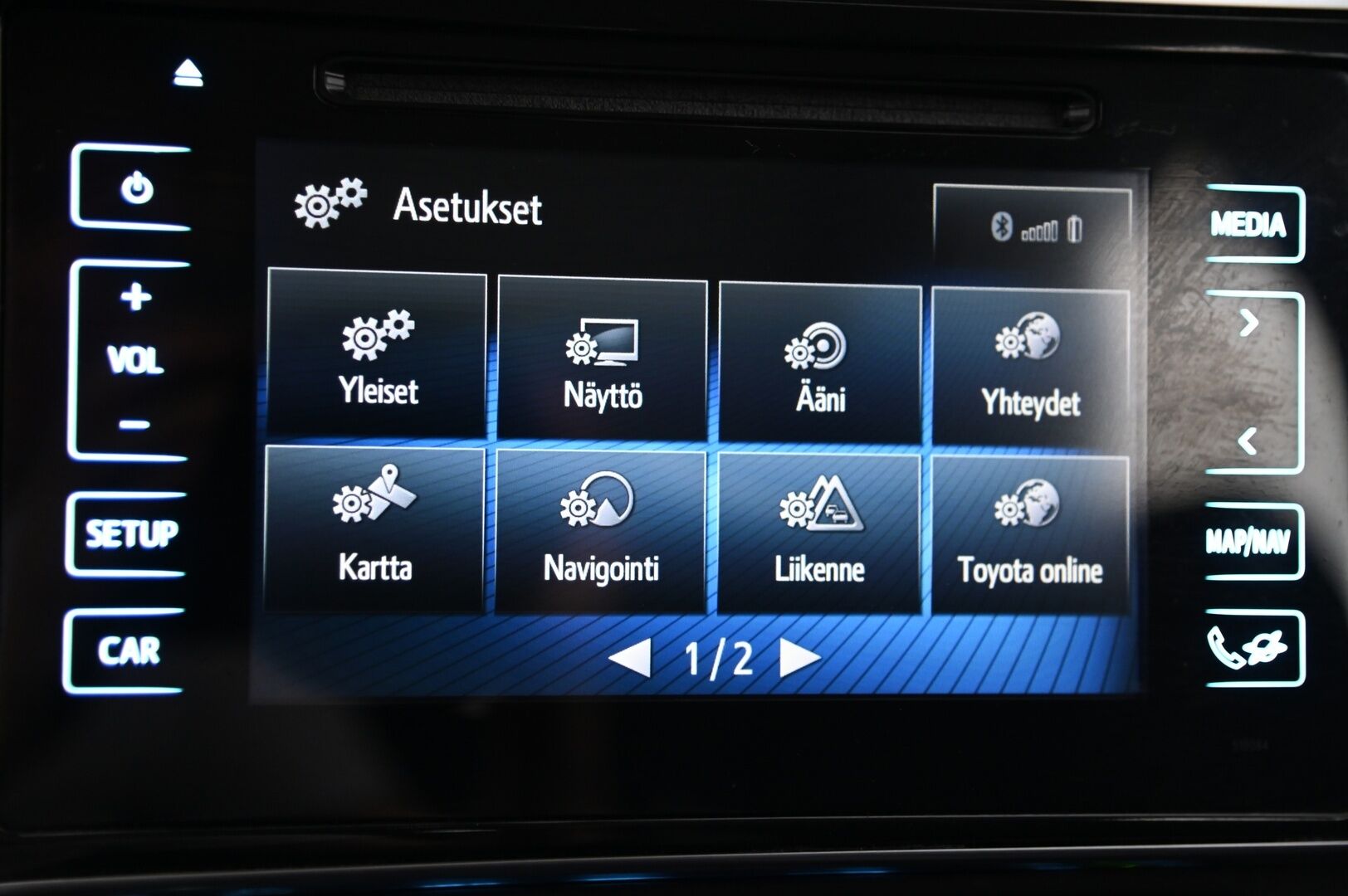 Toyota Auris 2018 Touring Sports 1,8 Hybrid Active * Navi / Vakkari / Lohko / Lane assist / Toyota Online* - 2x renkaat vanteilla / siisti / Taloudellinen / BT * 