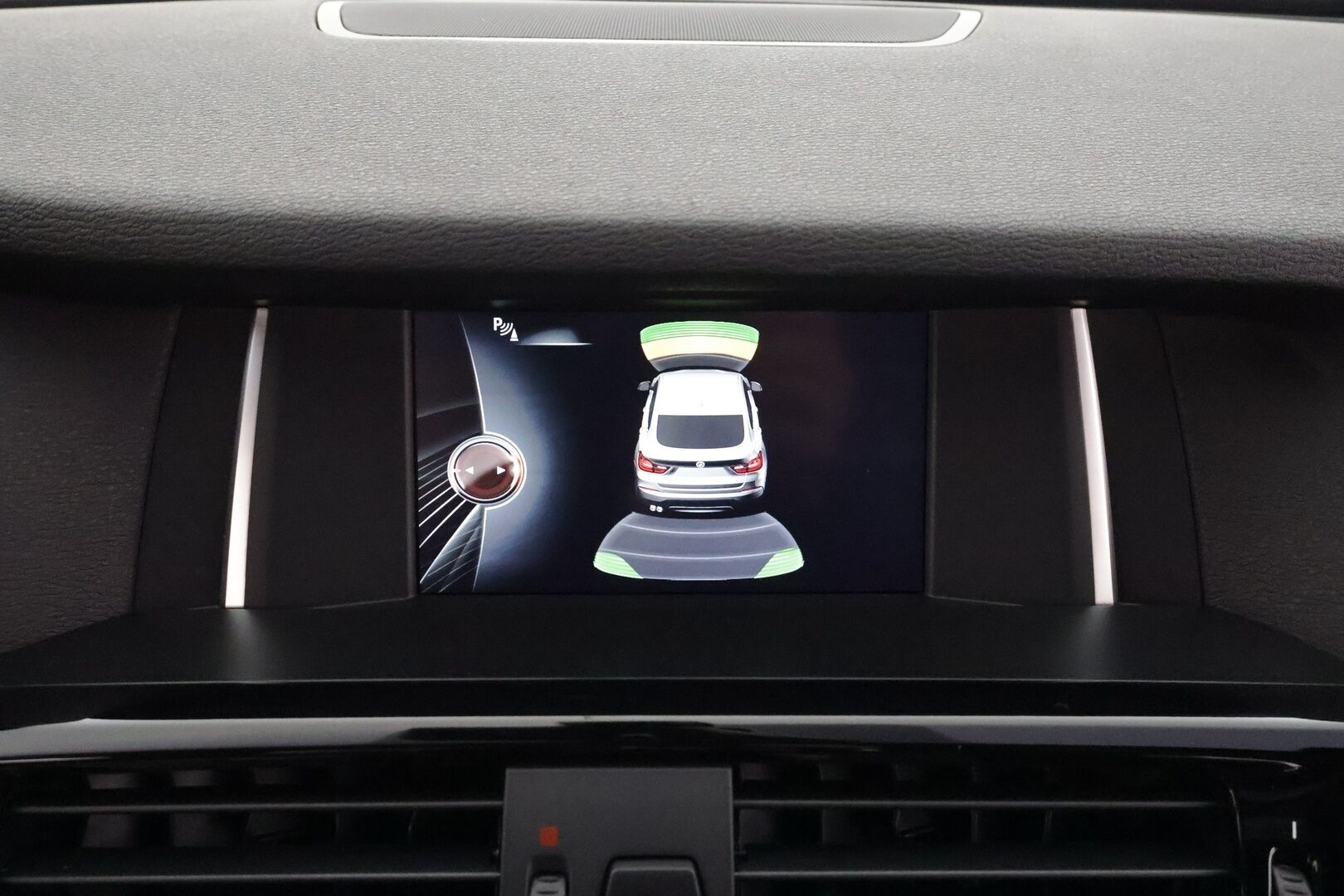 BMW X4 2018 F26 xDrive20d A Business Pro xLine * Webasto / Koukku / Adapt.Xenon / HiFi / Sportnahat / P.Tutkat / Navi * - Comfort Access / Facelift / Suomi-auto / Kahdet renkaat aluvanteilla / Merkkihuollot