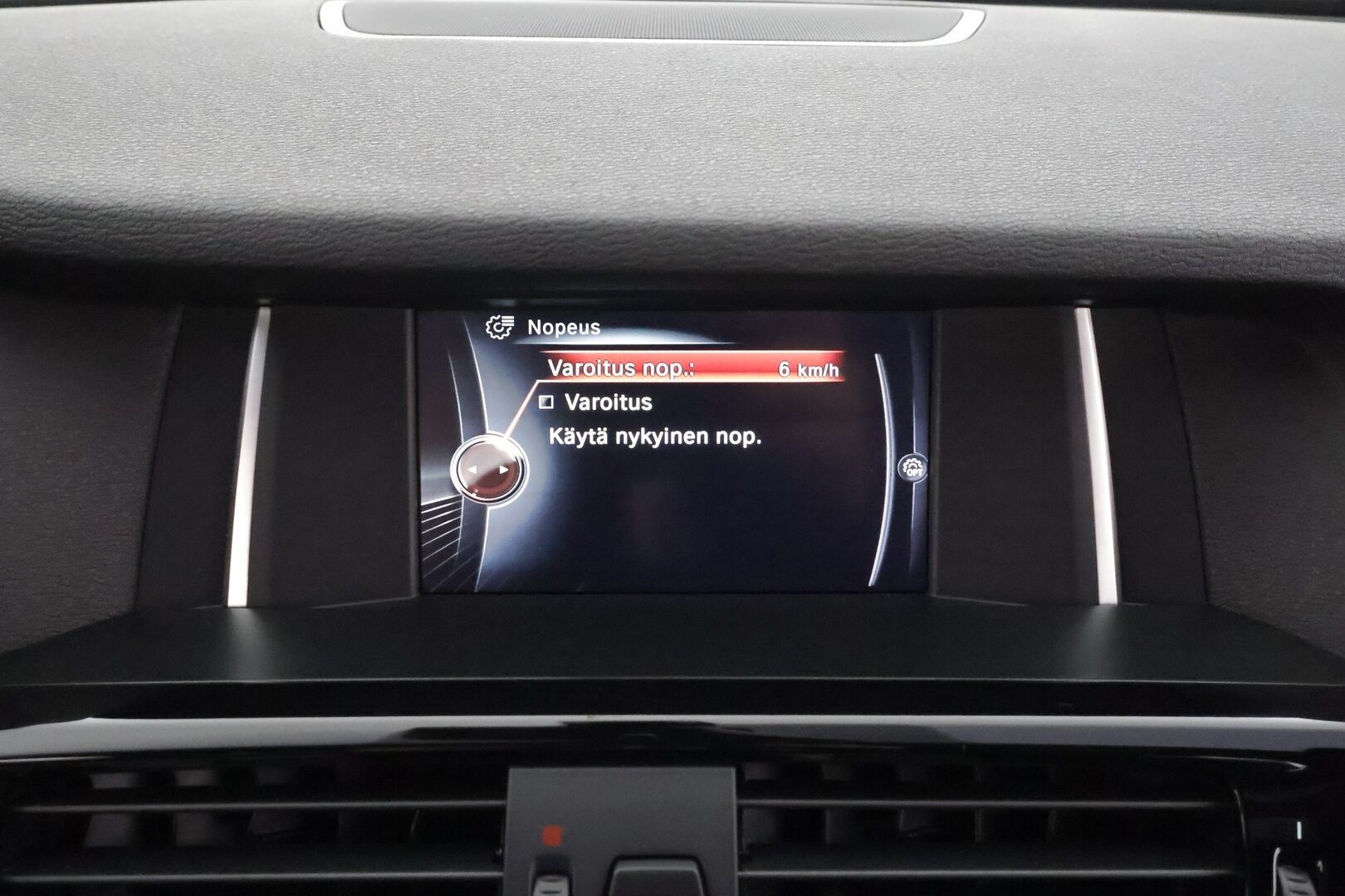 BMW X4 2018 F26 xDrive20d A Business Pro xLine * Webasto / Koukku / Adapt.Xenon / HiFi / Sportnahat / P.Tutkat / Navi * - Comfort Access / Facelift / Suomi-auto / Kahdet renkaat aluvanteilla / Merkkihuollot