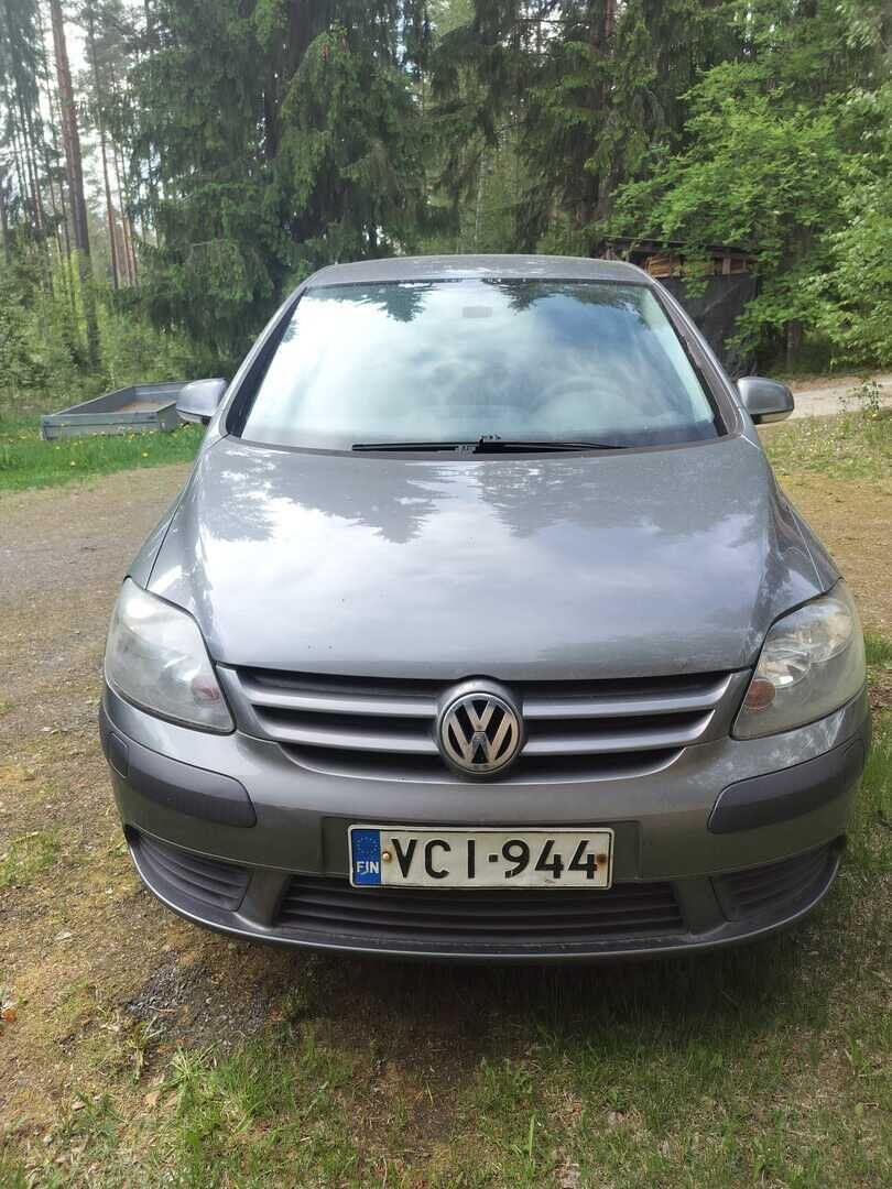 Volkswagen GOLF PLUS 2005 MPV 1.6FSI-1KP/257 *YritysOulet - Myydään vain Yrityksille* - - YritysOutlet - Myydään vain yrityksille TULOSSA!