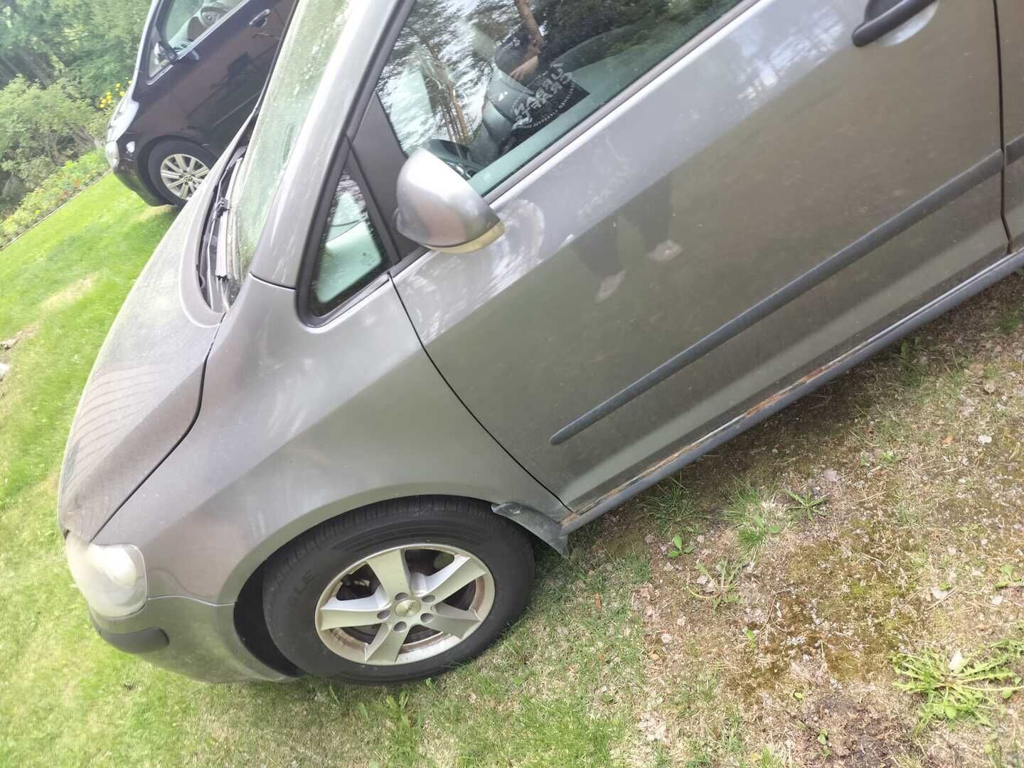Volkswagen GOLF PLUS 2005 MPV 1.6FSI-1KP/257 *YritysOulet - Myydään vain Yrityksille* - - YritysOutlet - Myydään vain yrityksille TULOSSA!
