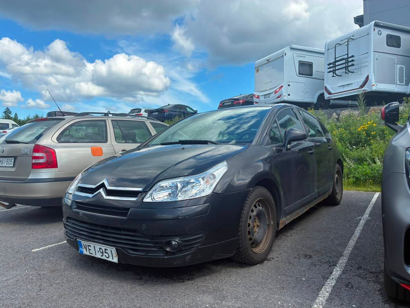 Citroen C4 2005 HATCHBACK 1.6I - YritysOutlet - Myydään vain yrityksille - Suomi-auto | Ilmastointi