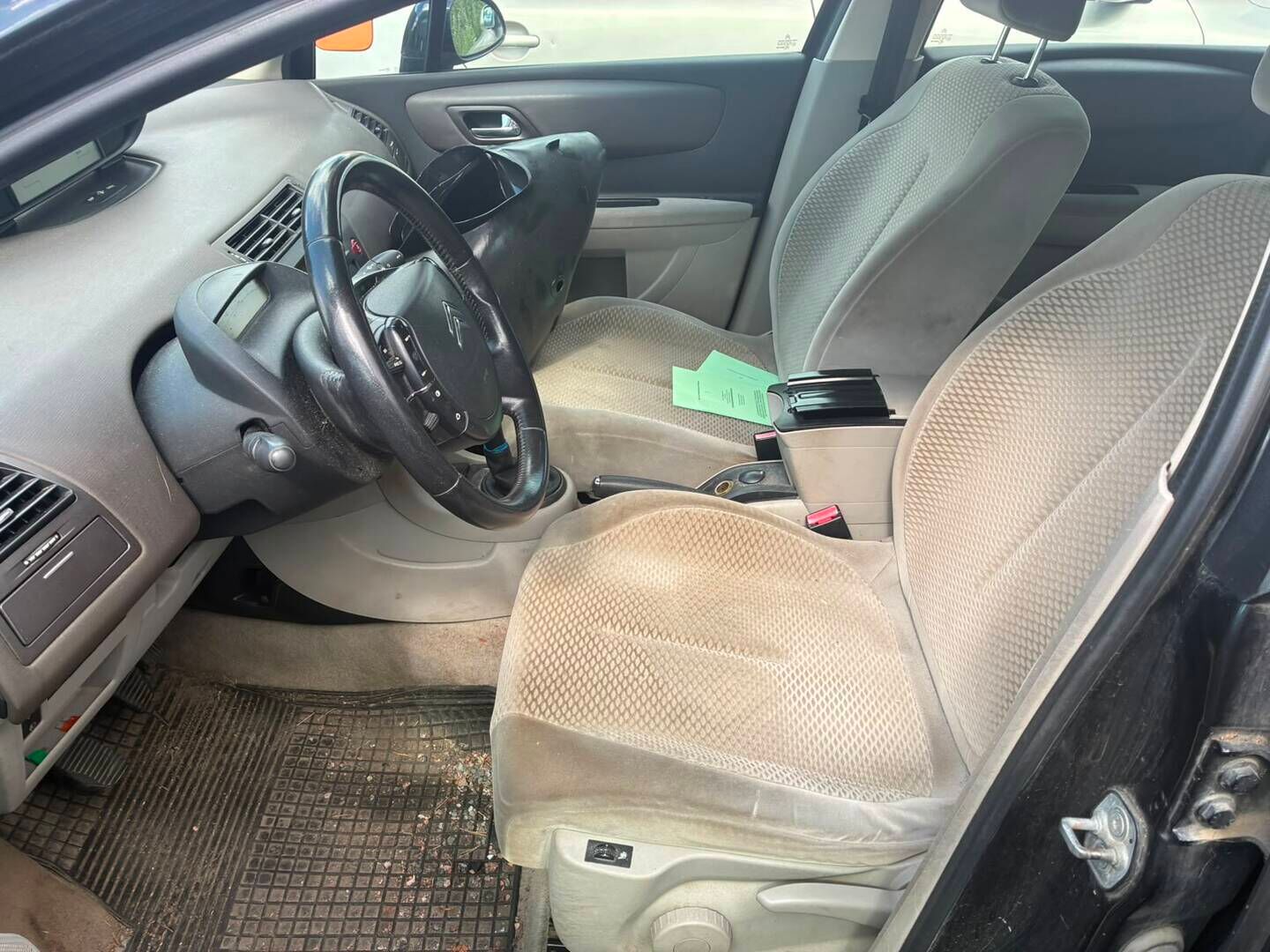 Citroen C4 2005 HATCHBACK 1.6I - YritysOutlet - Myydään vain yrityksille - Suomi-auto | Ilmastointi
